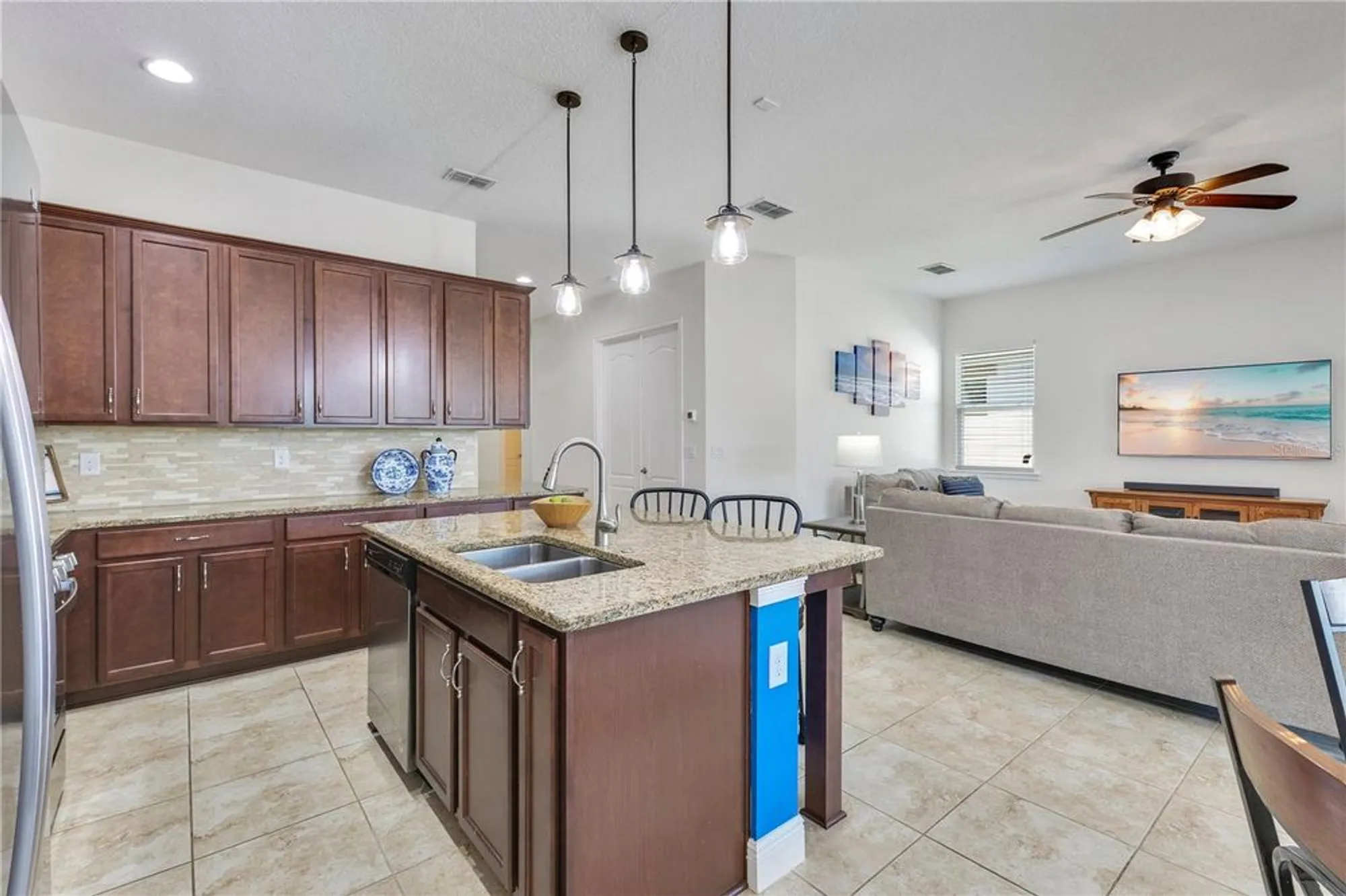 Property Slideshow image 6 of 41 | 5017 e fountainwood dr, Saint Cloud, FL, 34772