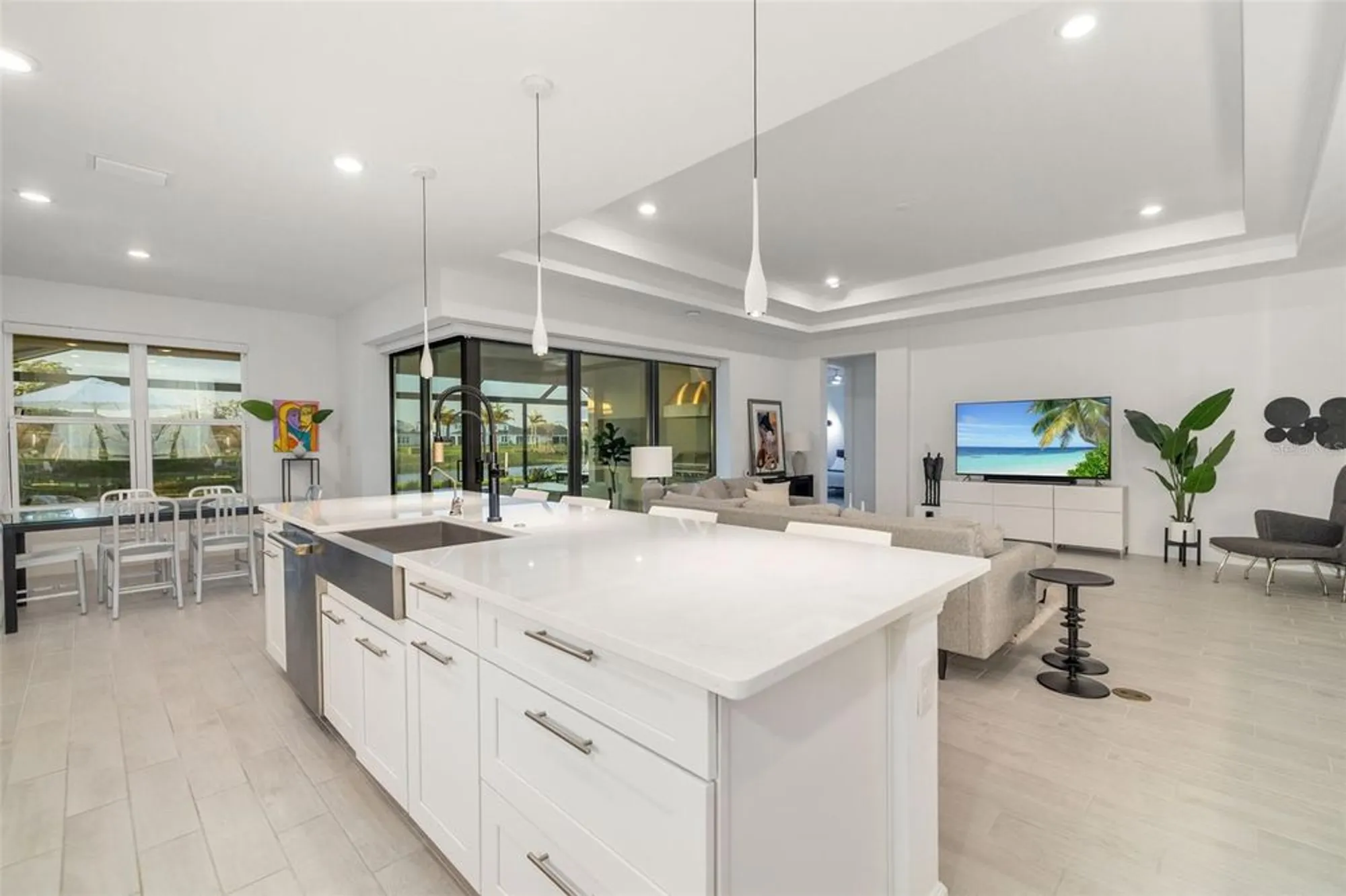 Property Slideshow image 16 of 61 | 16626 paynes mill dr, Lakewood Ranch, FL, 34211