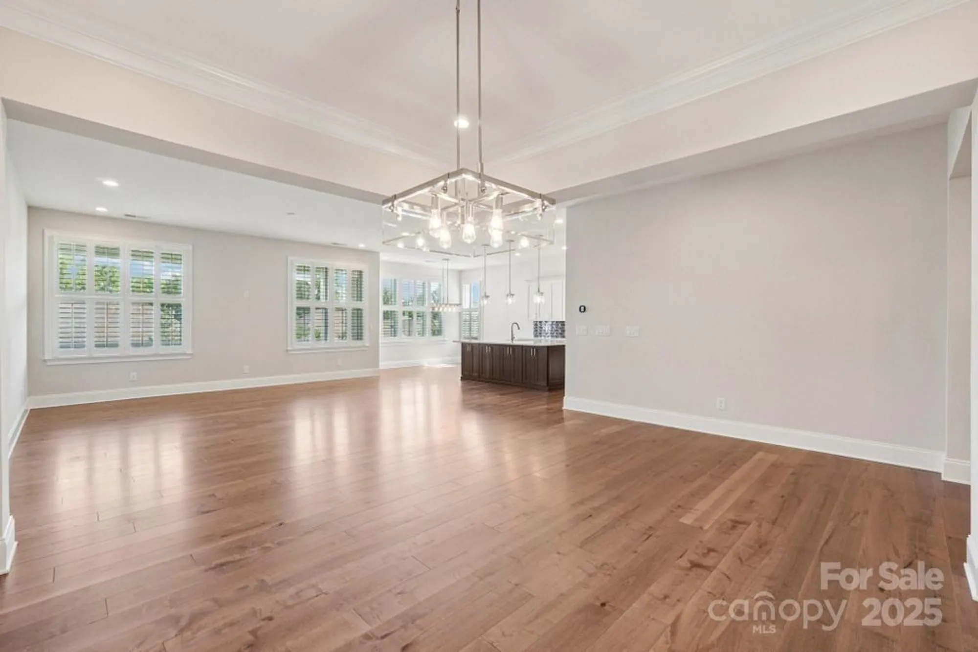 Property Slideshow image 18 of 47 | 45528 misty bluff dr, Charlotte, NC, 28278