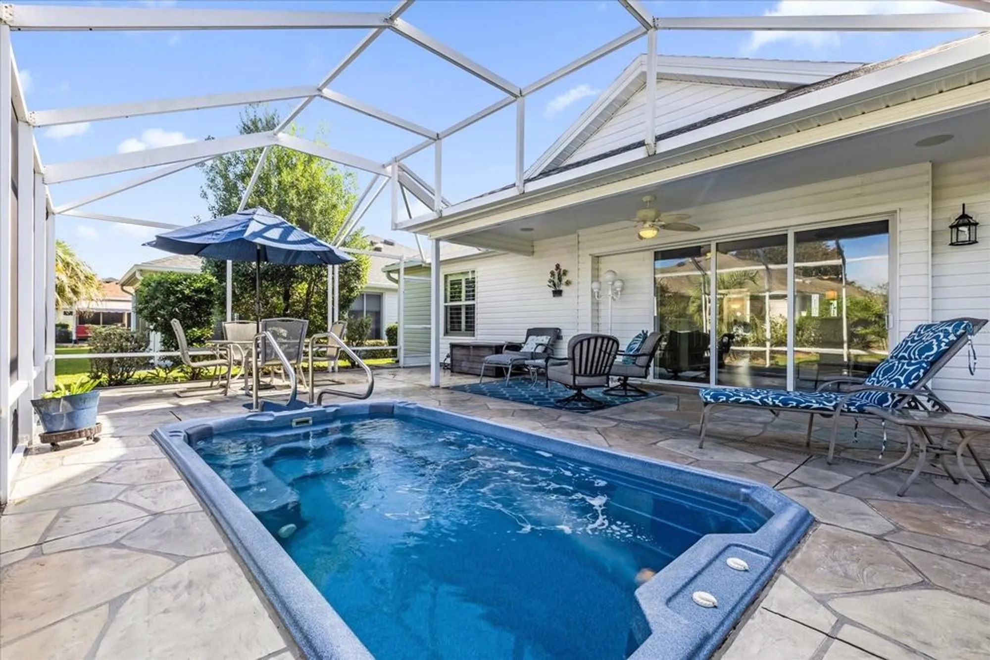 Property Slideshow image 2 of 28 | 1883 walden way, The Villages, FL, 32162