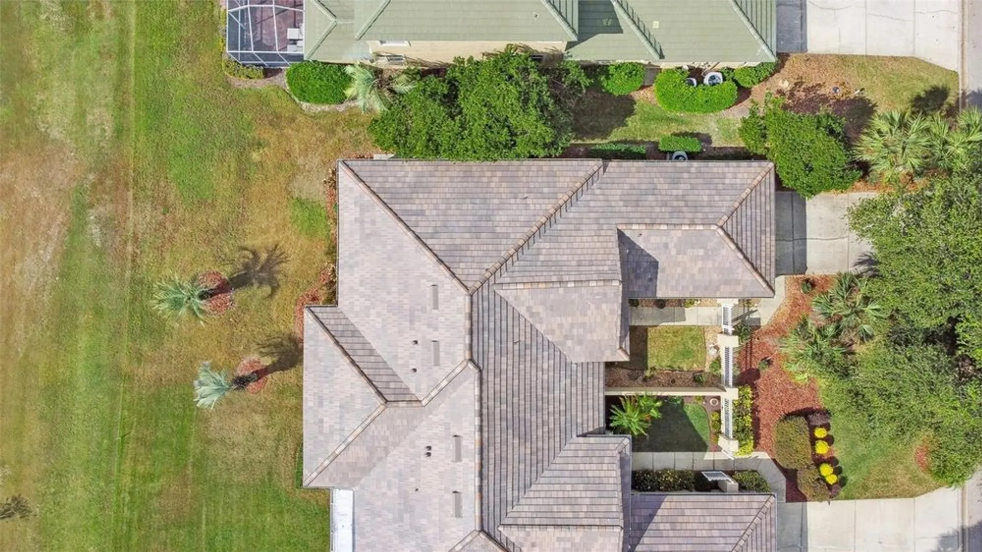 Property Slideshow image 66 of 97 | 13141 palmilla cir, Dade City, FL, 33525