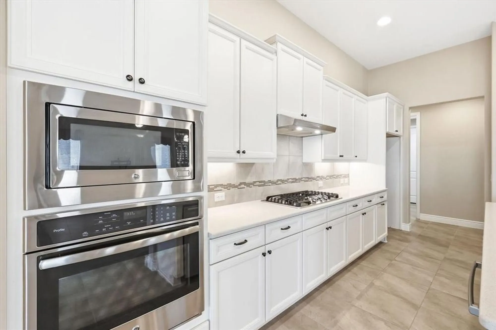 Property Slideshow image 5 of 37 | 11920 cinnamon dr, Denton, TX, 76207