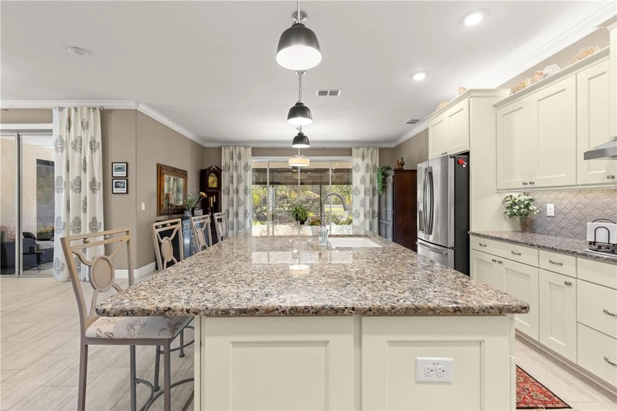 Property Slideshow image 15 of 66 | 9099 sw 89th loop, Ocala, FL, 34481