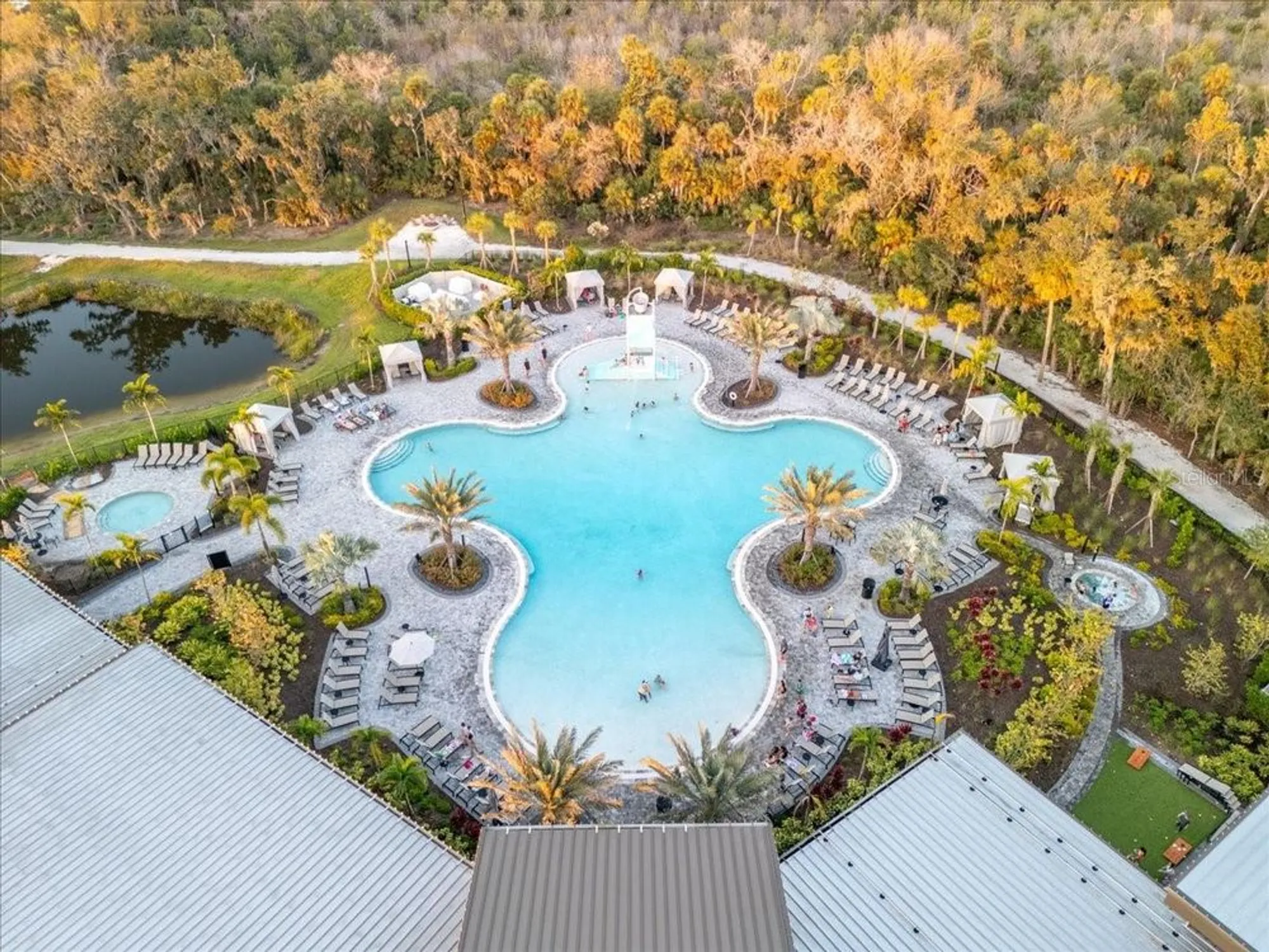 Property Slideshow image 73 of 86 | 10215 milky way cir, Sarasota, FL, 34241