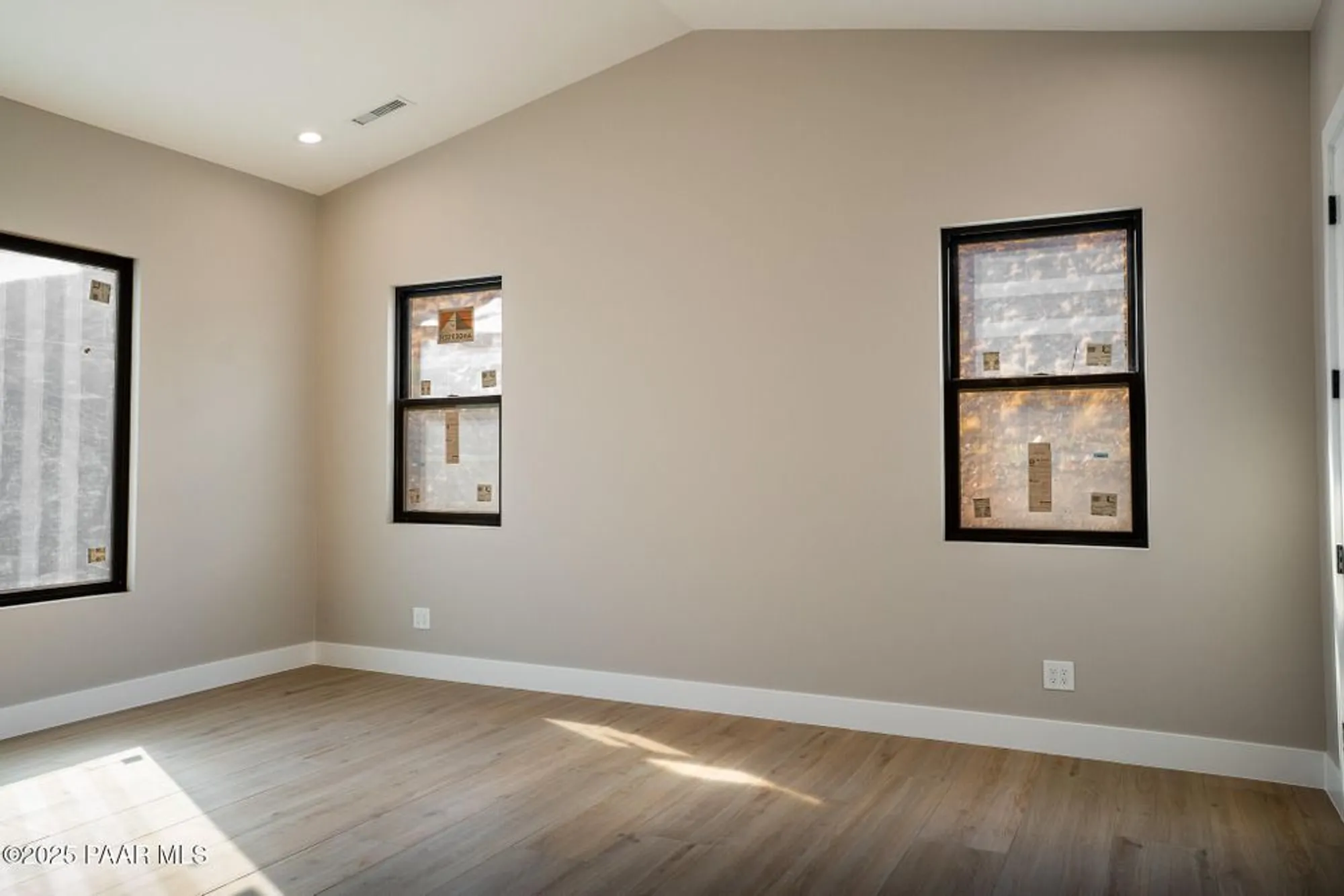 Property Slideshow image 28 of 50 | 1163 sunrise blvd, Prescott, AZ, 86301