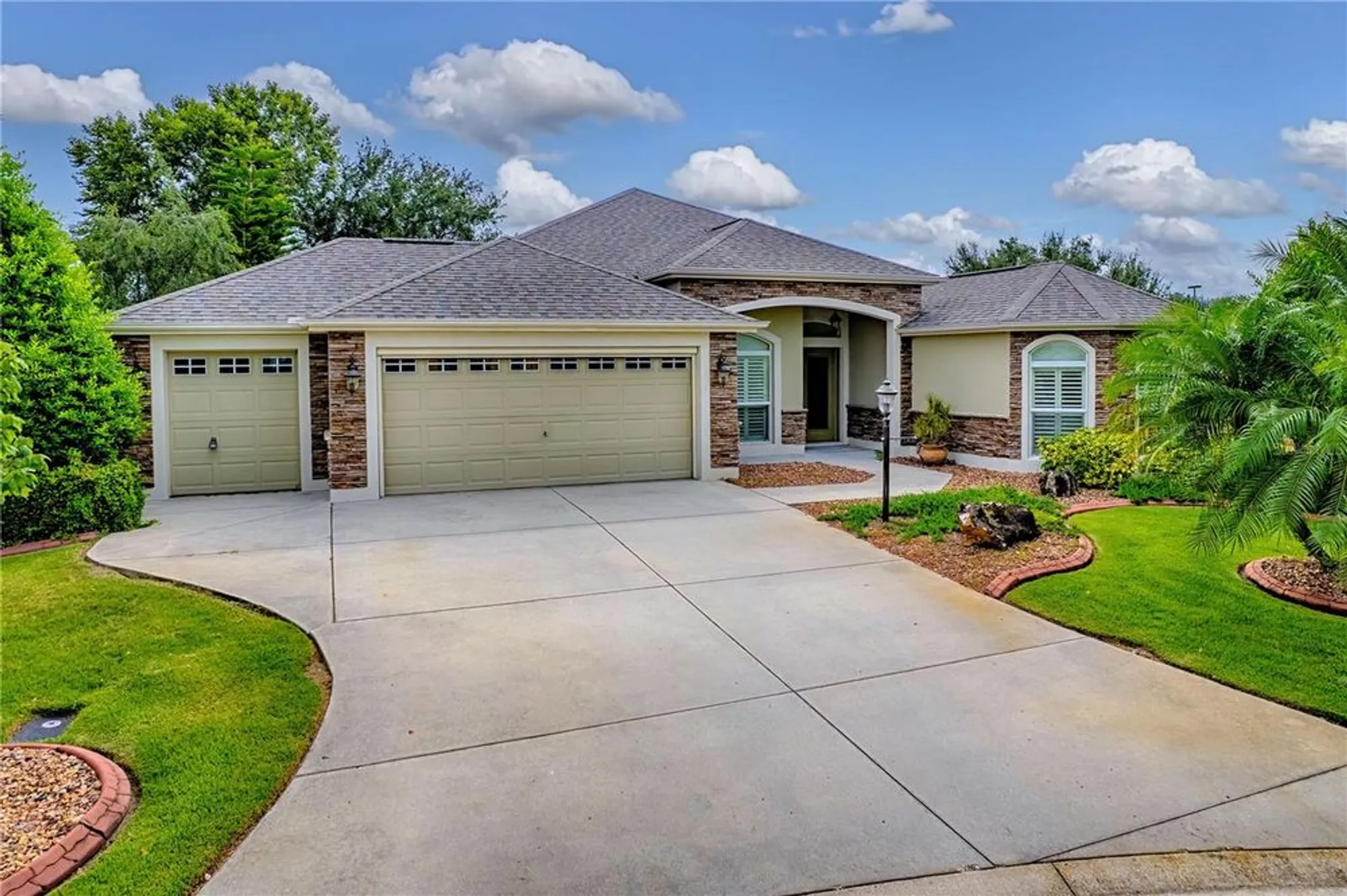 Property Slideshow image 65 of 73 | 527 beville pl, The Villages, FL, 32163