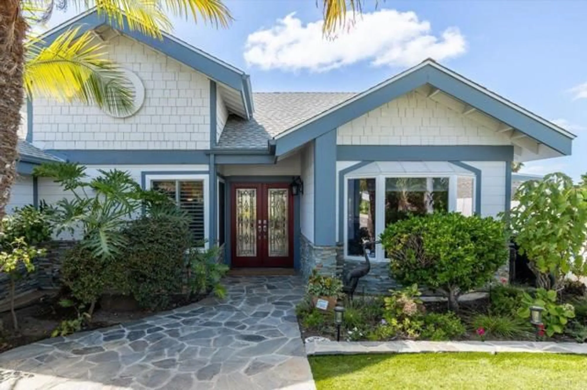 Property Slideshow image 7 of 59 | 1054 la sombra dr, San Marcos, CA, 92078