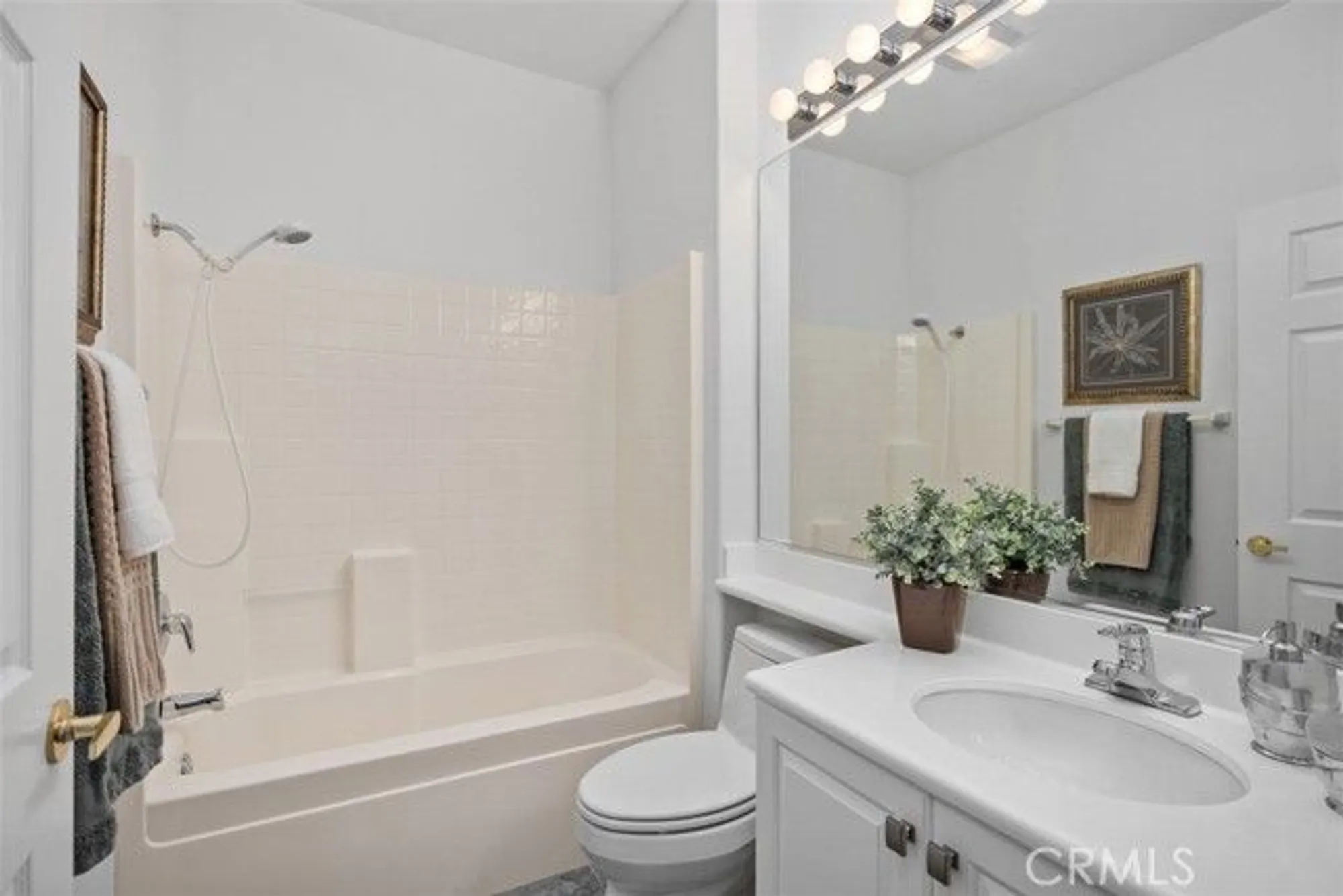 Property Slideshow image 21 of 42 | 21659 paseo casiano, Mission Viejo, CA, 92692