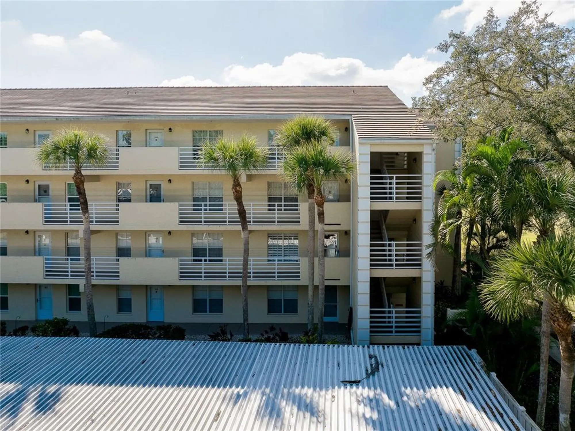 Property Slideshow image 82 of 90 | 929 wexford blvd # 929, Venice, FL, 34293