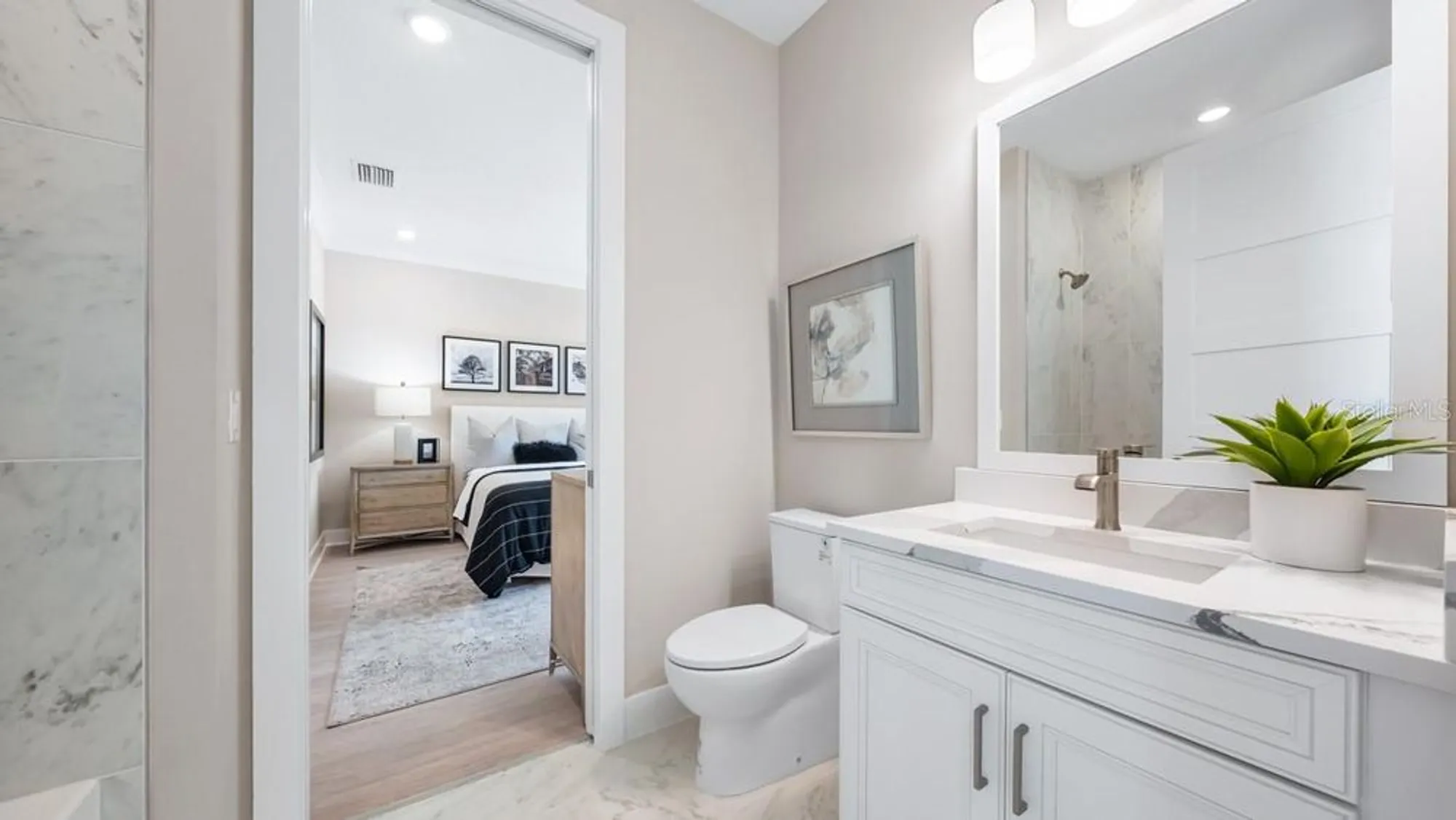 Property Slideshow image 32 of 65 | 4068 santa caterina blvd # 101, Bradenton, FL, 34211