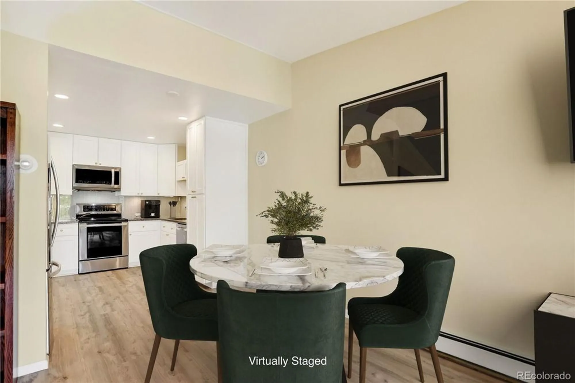 Property Slideshow image 3 of 28 | 3124 s wheeling way 404, Aurora, CO, 80014