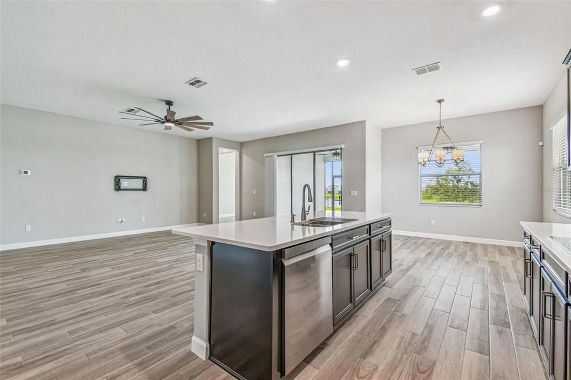 Property Slideshow image 32 of 100 | 31896 magna gulf loop, San Antonio, FL, 33576