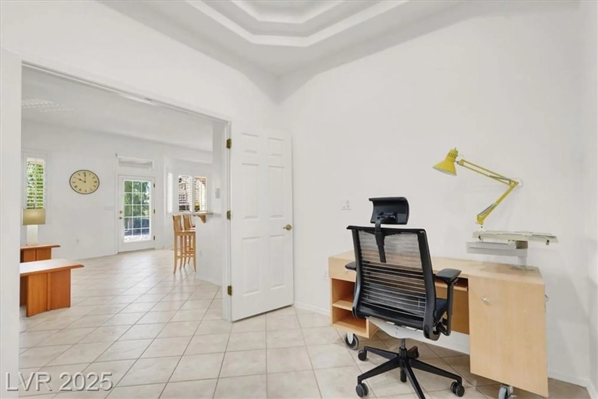 Property Slideshow image 13 of 41 | 10713 brinkwood ave, Las Vegas, NV, 89134