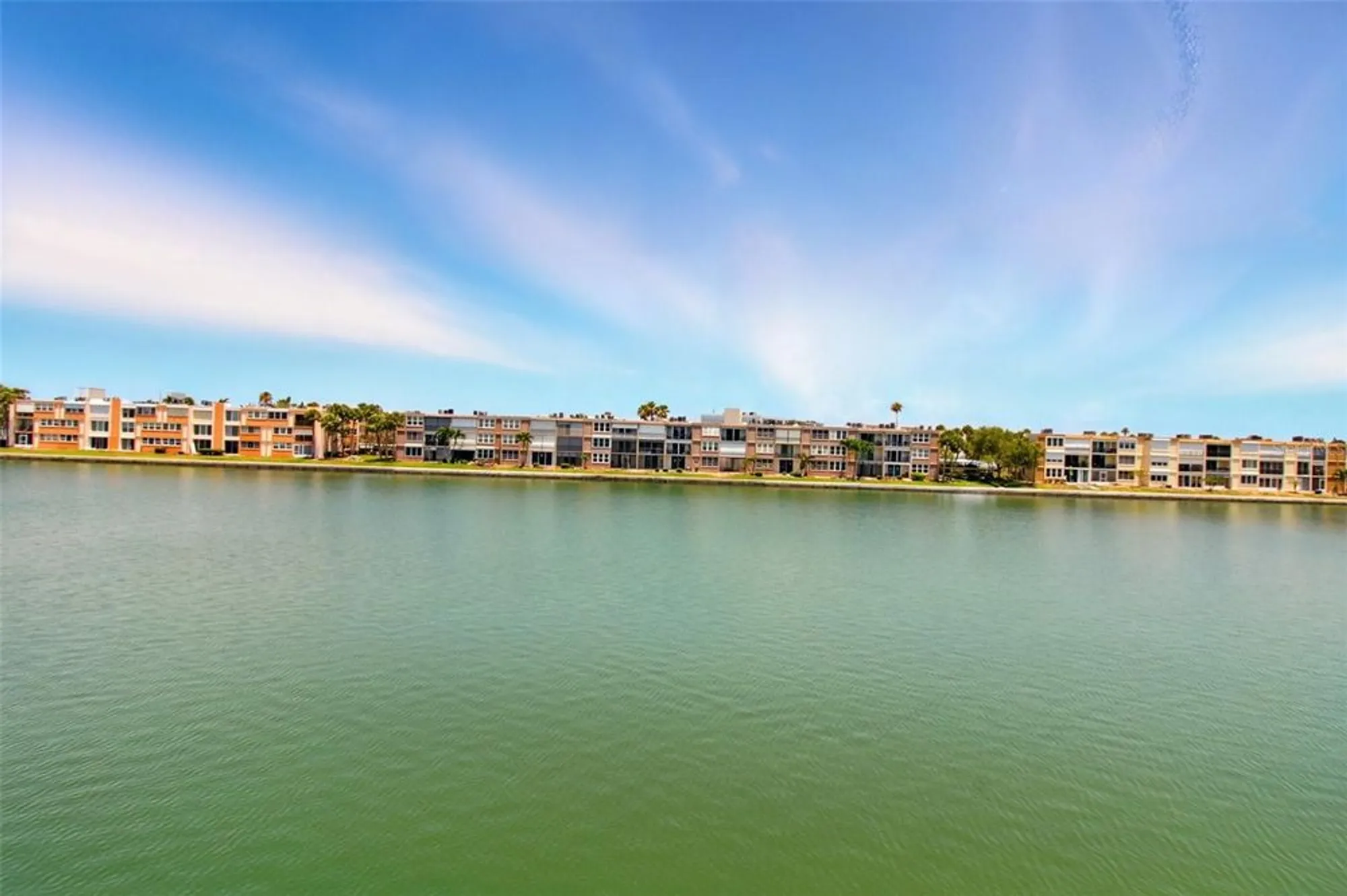 Property Slideshow image 26 of 29 | 7625 sun island dr 304, South Pasadena, FL, 33707