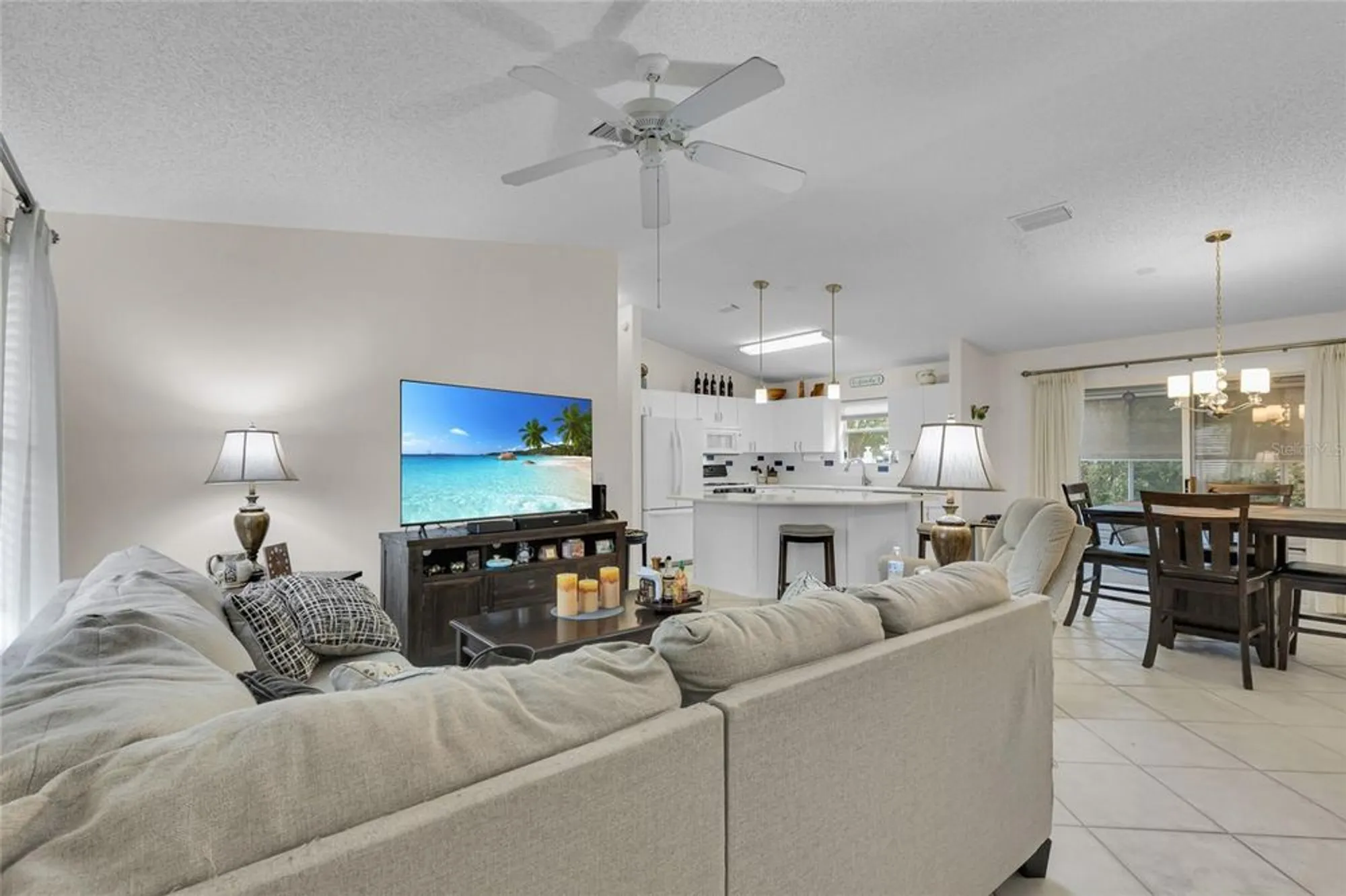 Property Slideshow image 5 of 32 | 1819 captiva ct, The Villages, FL, 32162