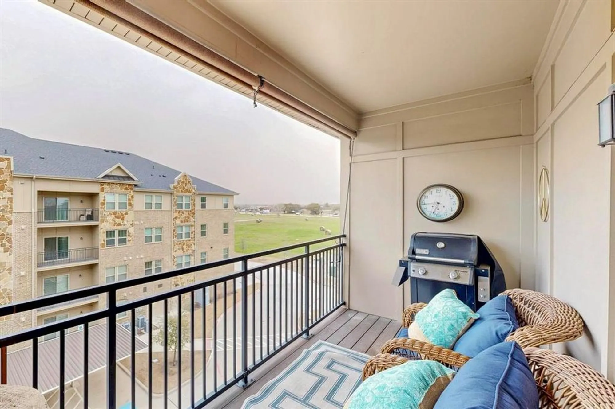 Property Slideshow image 26 of 40 | 1735 wittington pl apt 3403, Dallas, TX, 75234