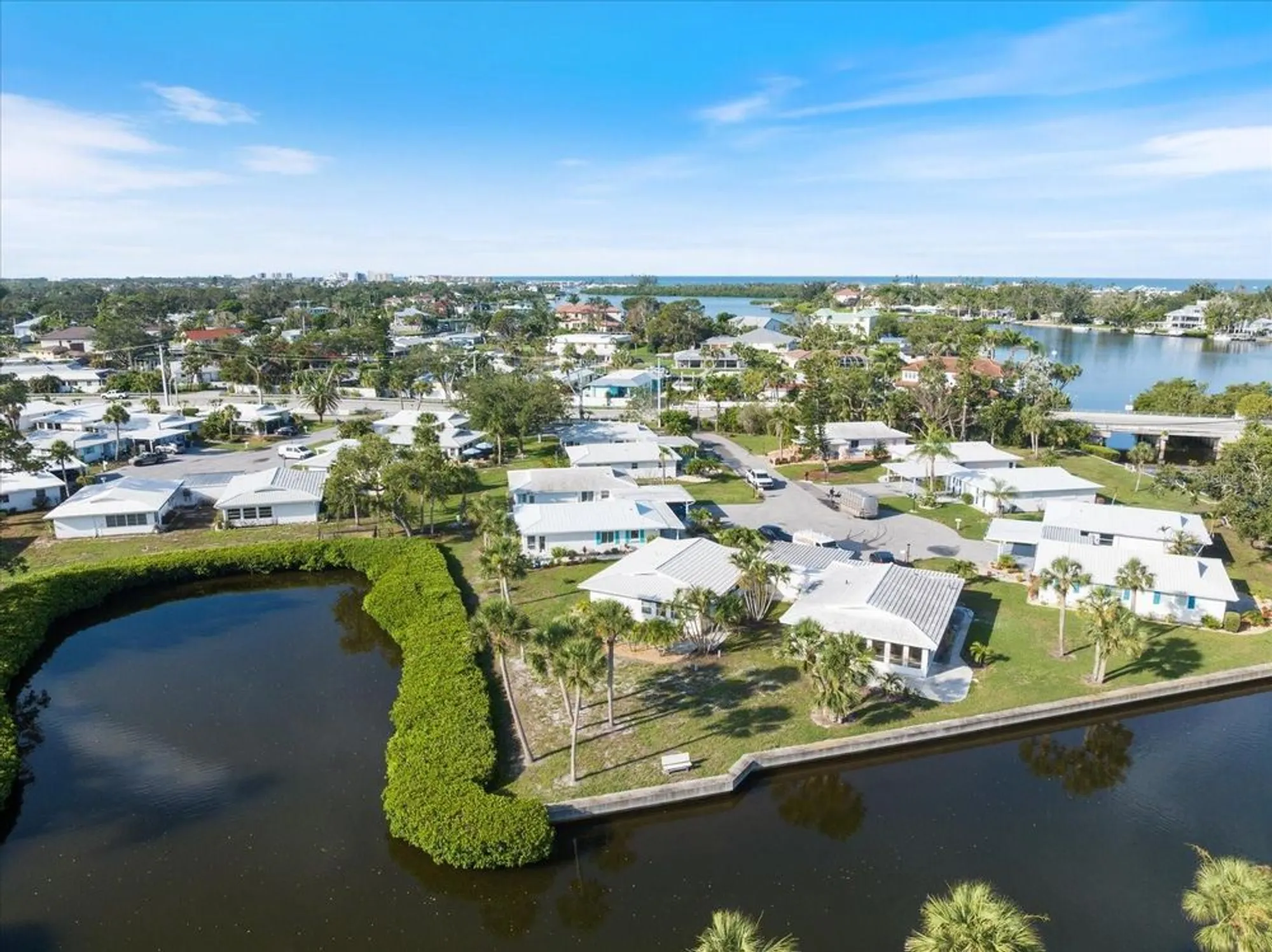 Property Slideshow image 30 of 47 | 107 clipper way # 107, Nokomis, FL, 34275