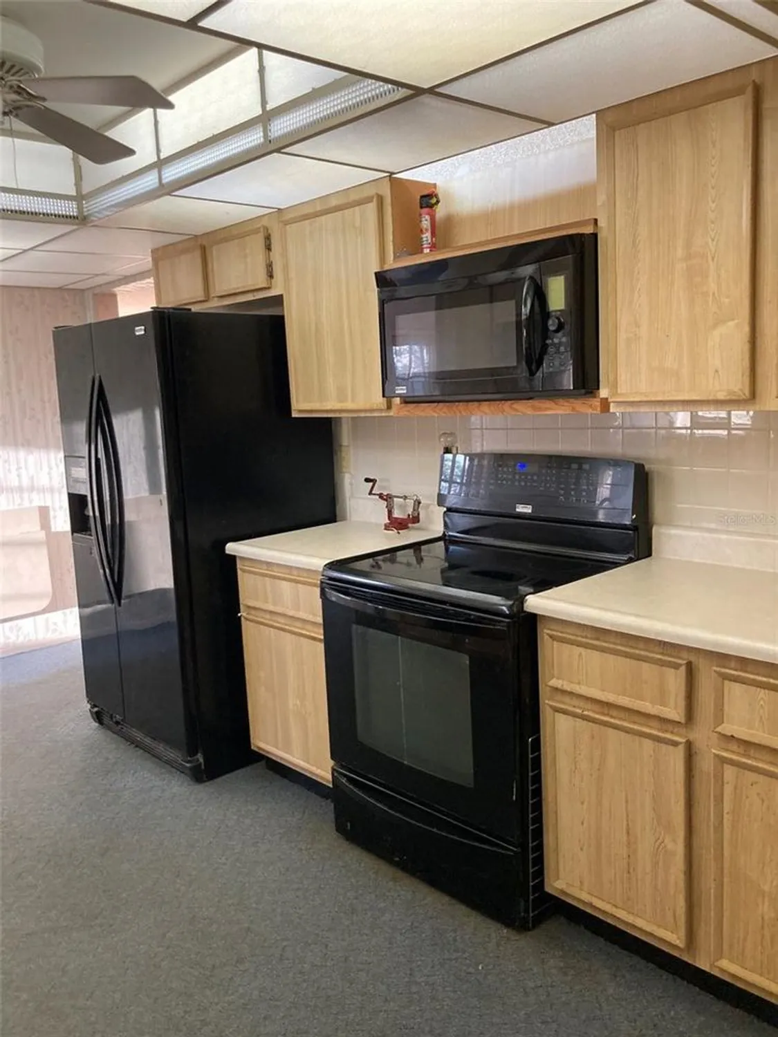 Property Slideshow image 12 of 52 | 8198 terrace garden dr n unit 211, St Petersburg, FL, 33709