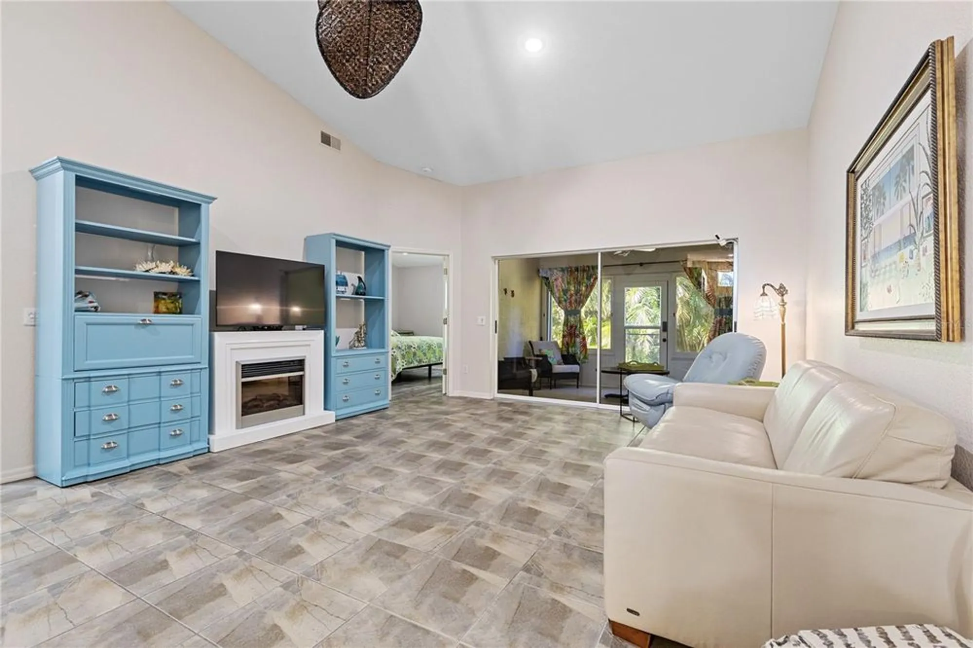 Property Slideshow image 24 of 58 | 112 islamorada blvd, Punta Gorda, FL, 33955