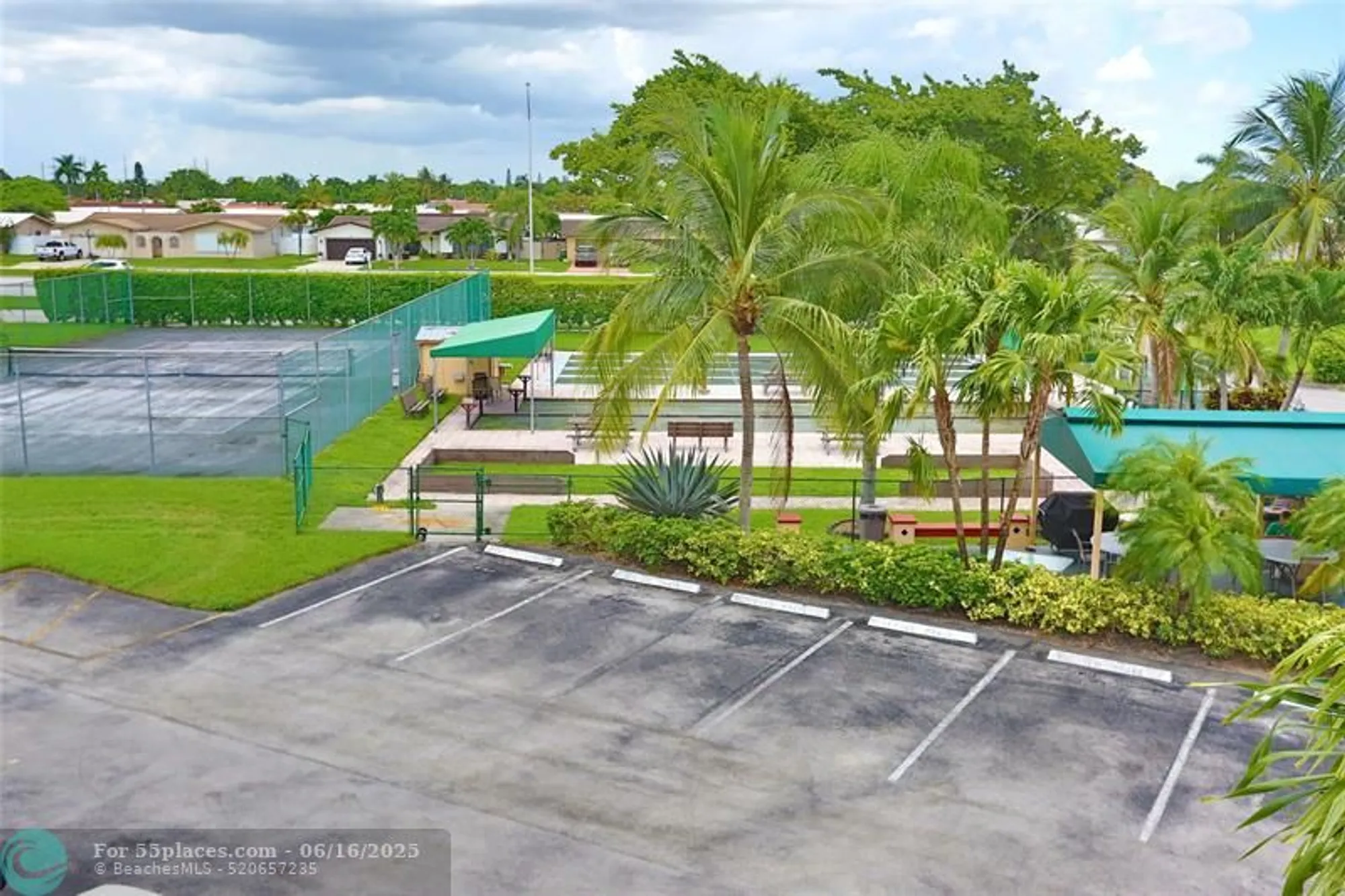 Property Slideshow image 5 of 30 | 6700 royal palm blvd apt 309, Margate, FL, 33063