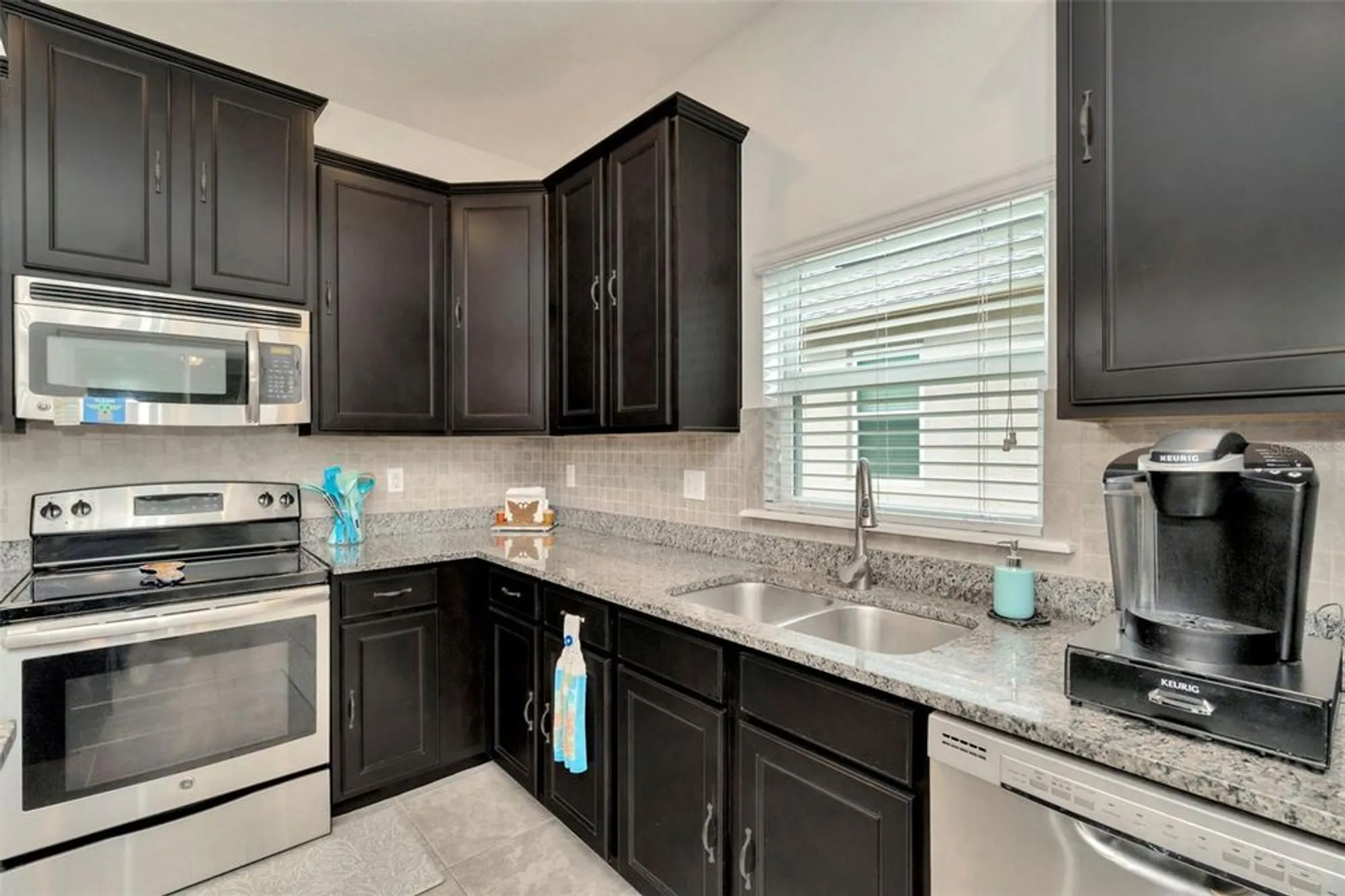 Property Slideshow image 14 of 41 | 11240 merganser way, New Port Richey, FL, 34654