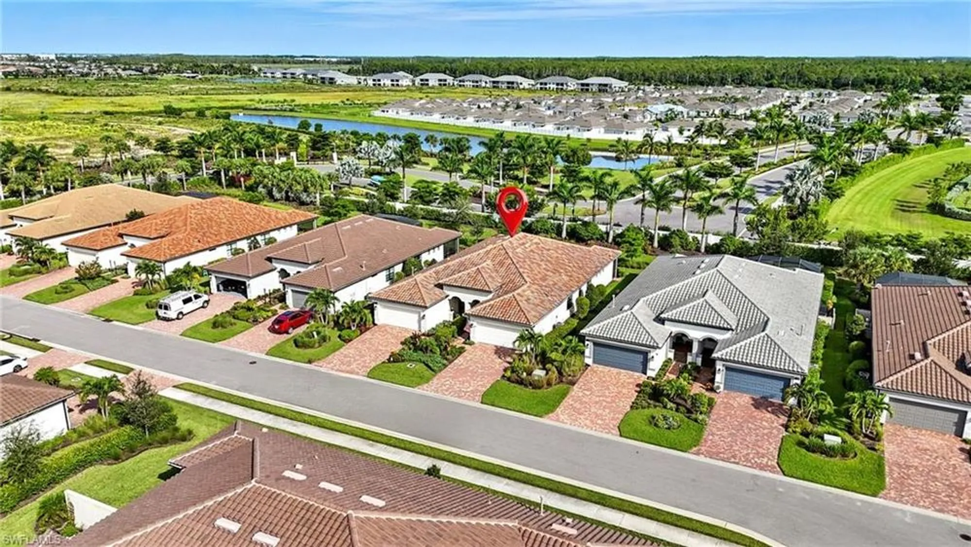 Property Slideshow image 30 of 47 | 12230 canal grande dr, Fort Myers, FL, 33913