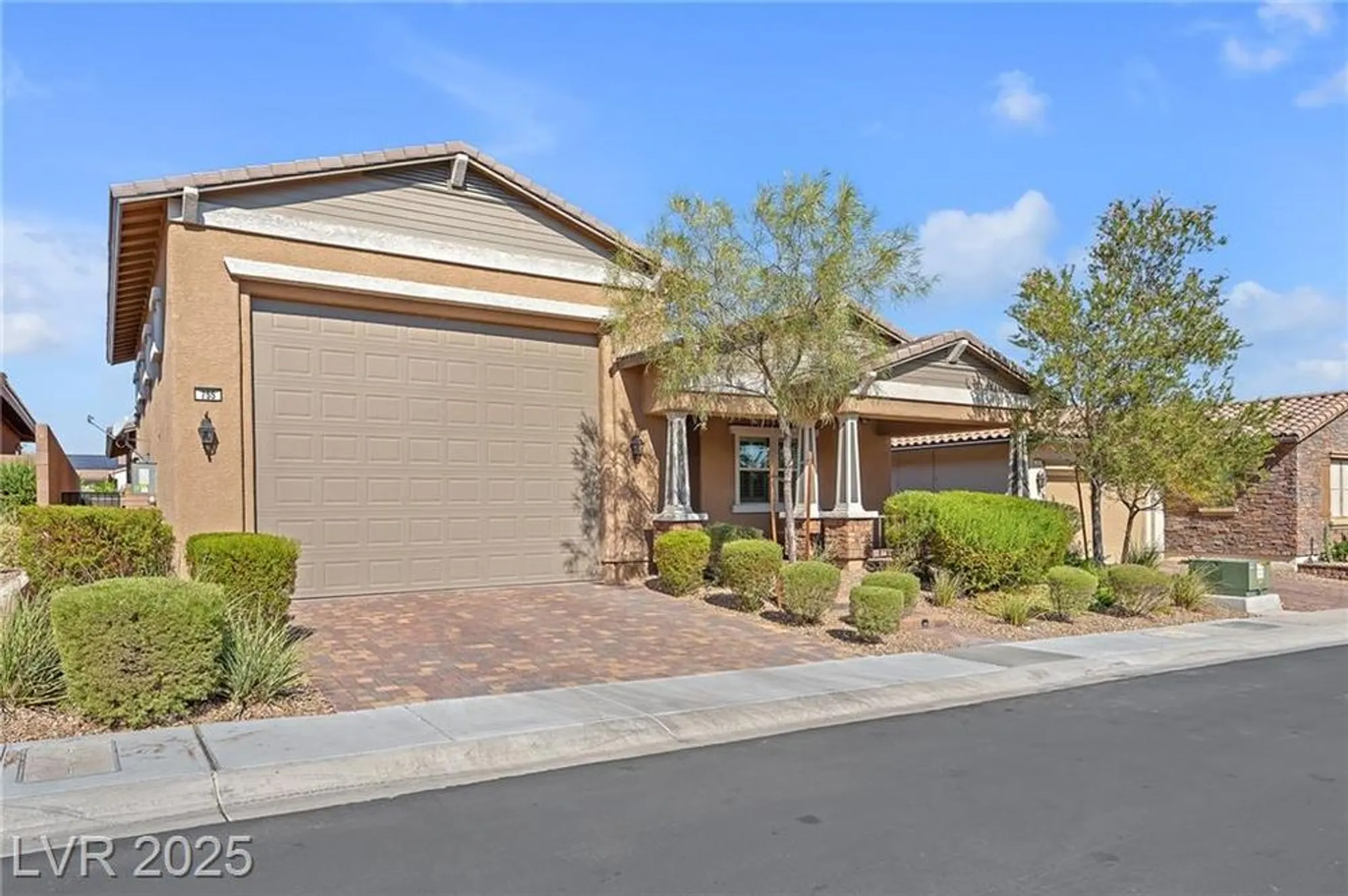 Property Slideshow image 1 of 49 | 755 merry maple st, Henderson, NV, 89011