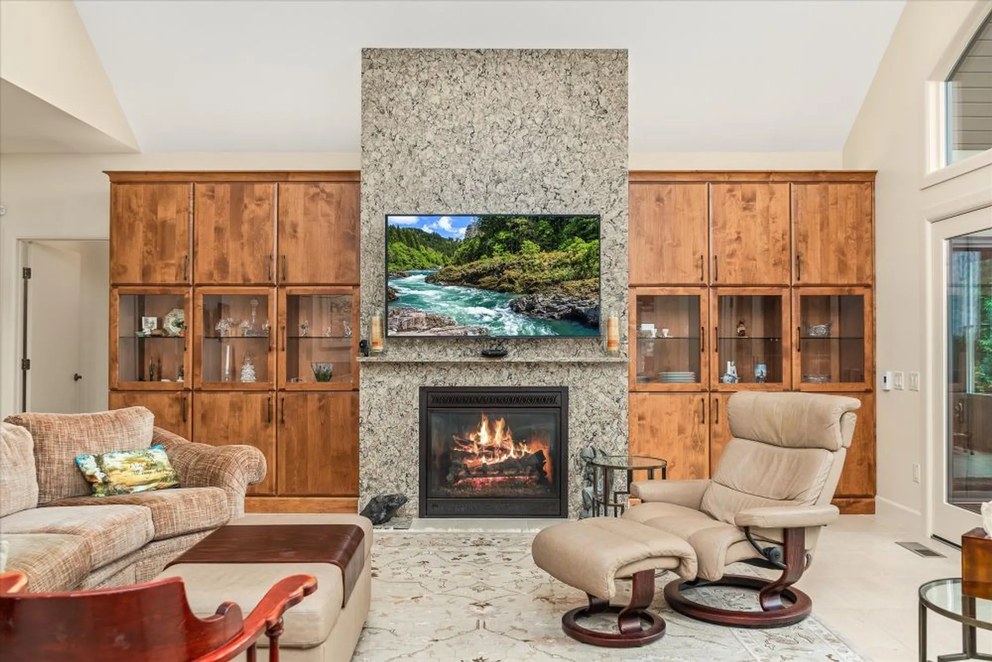 Property Slideshow image 37 of 81 | 61 bluff view ct, Crossville, TN, 38558