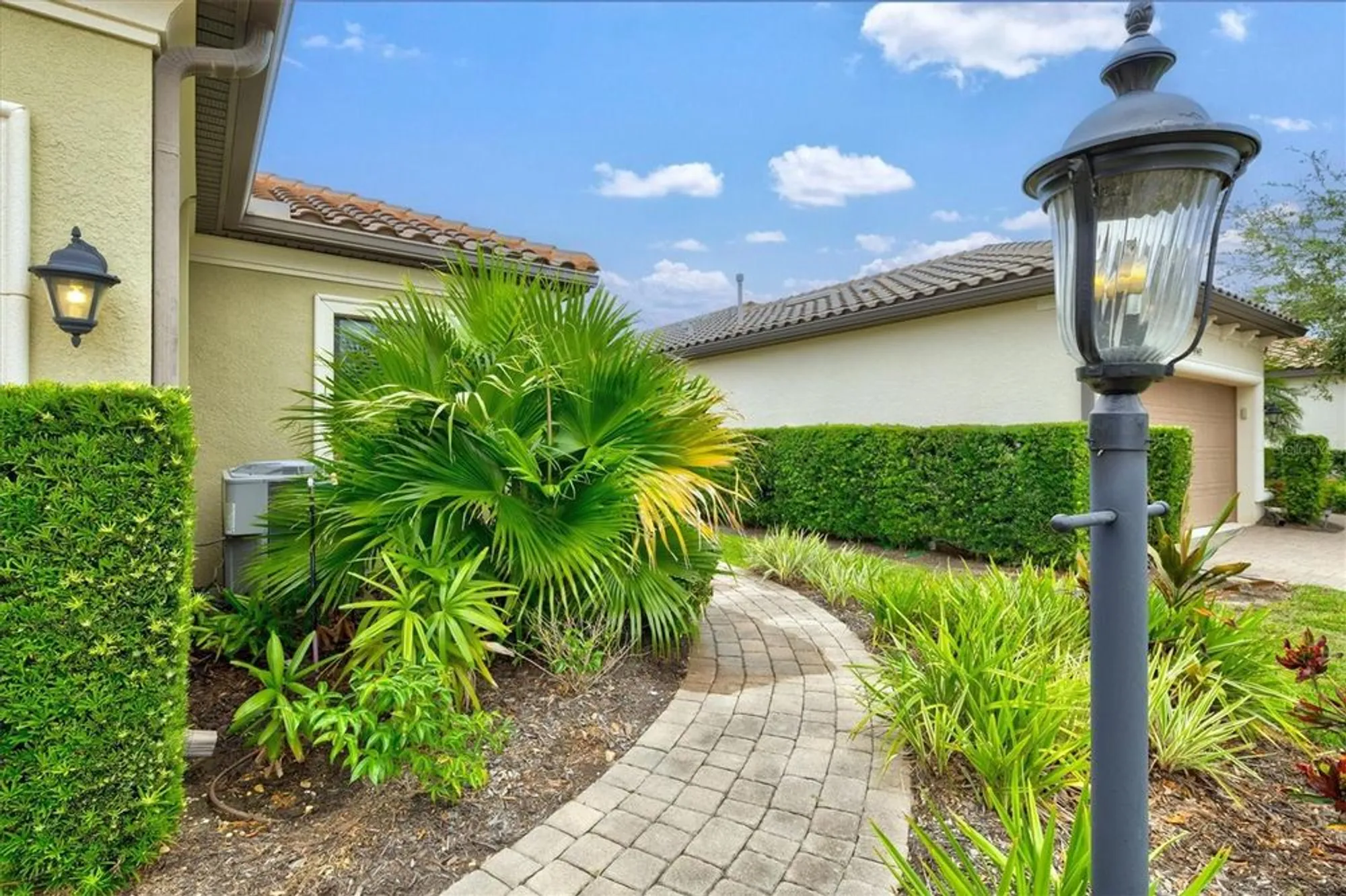 Property Slideshow image 4 of 96 | 4945 savona run, Bradenton, FL, 34211