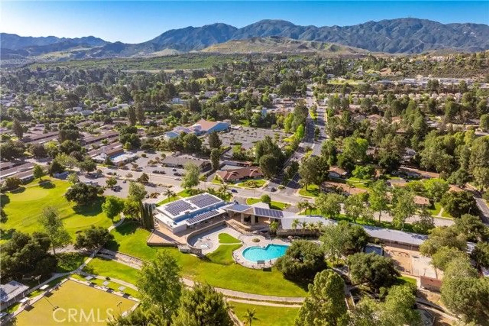 Property Slideshow image 27 of 41 | 19828 spanish oak dr, Newhall, CA, 91321