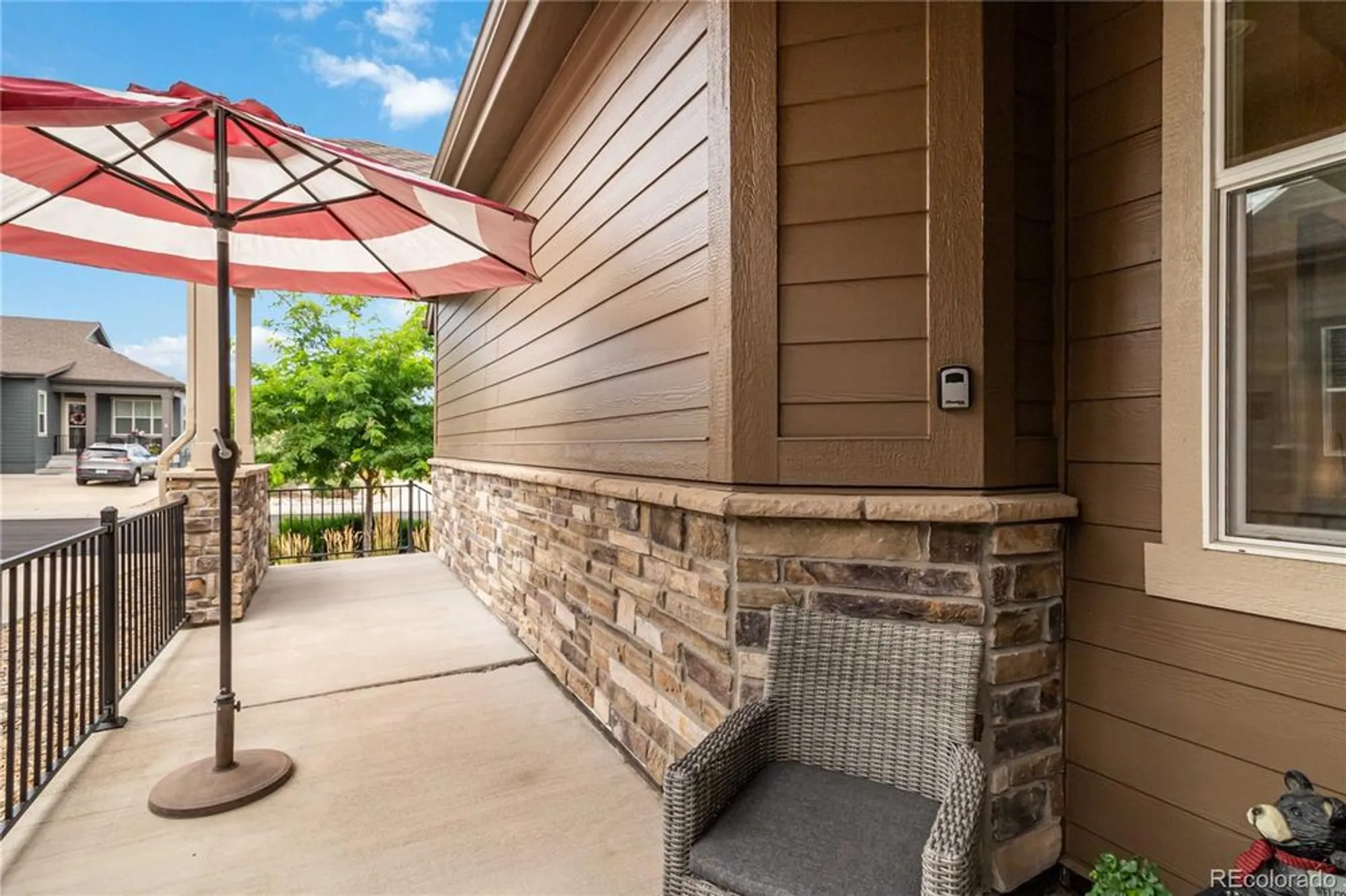 Property Slideshow image 6 of 45 | 3584 new haven cir, Castle Rock, CO, 80109