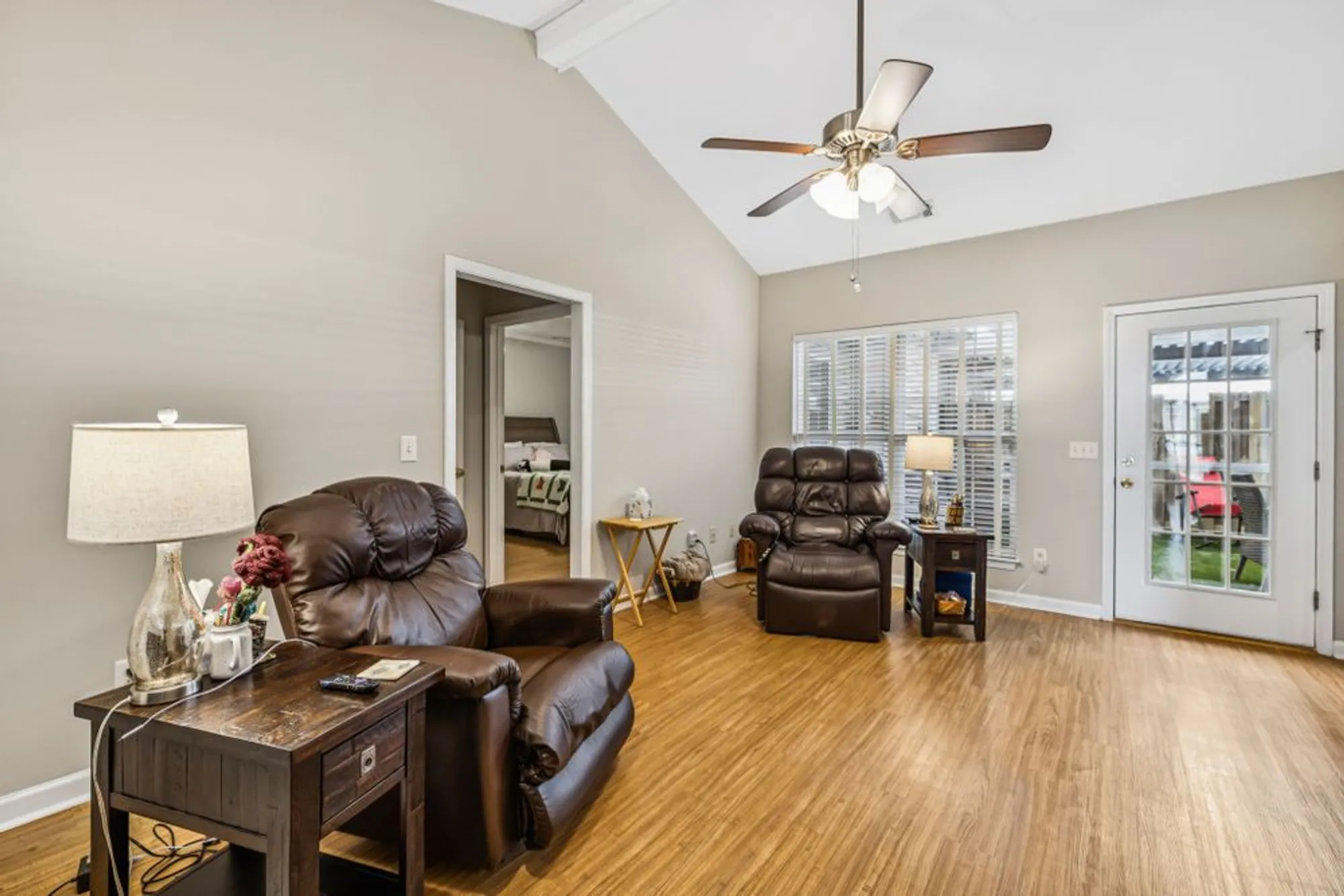 Property Slideshow image 16 of 30 | 2 phillips ct, Lebanon, TN, 37087