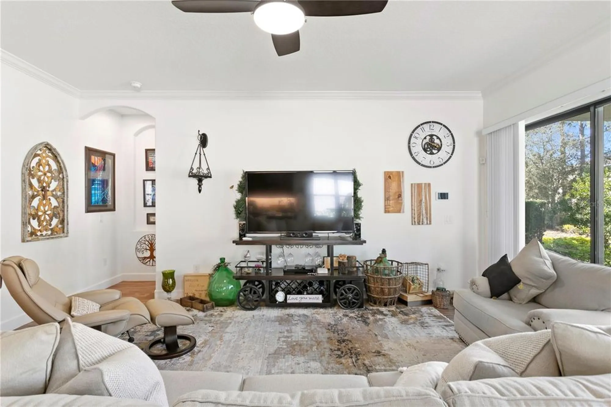 Property Slideshow image 11 of 68 | 20173 umbria hill dr, Tampa, FL, 33647