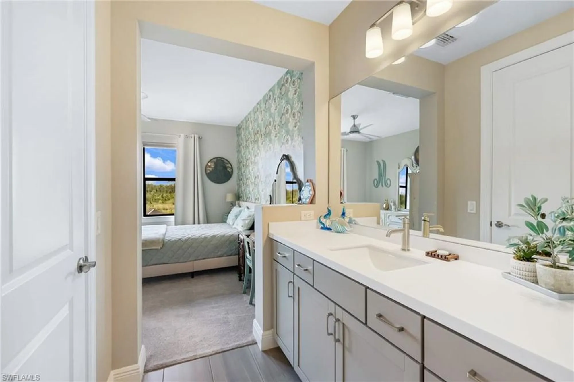 Property Slideshow image 17 of 39 | 17596 kinzie ln, Estero, FL, 33928