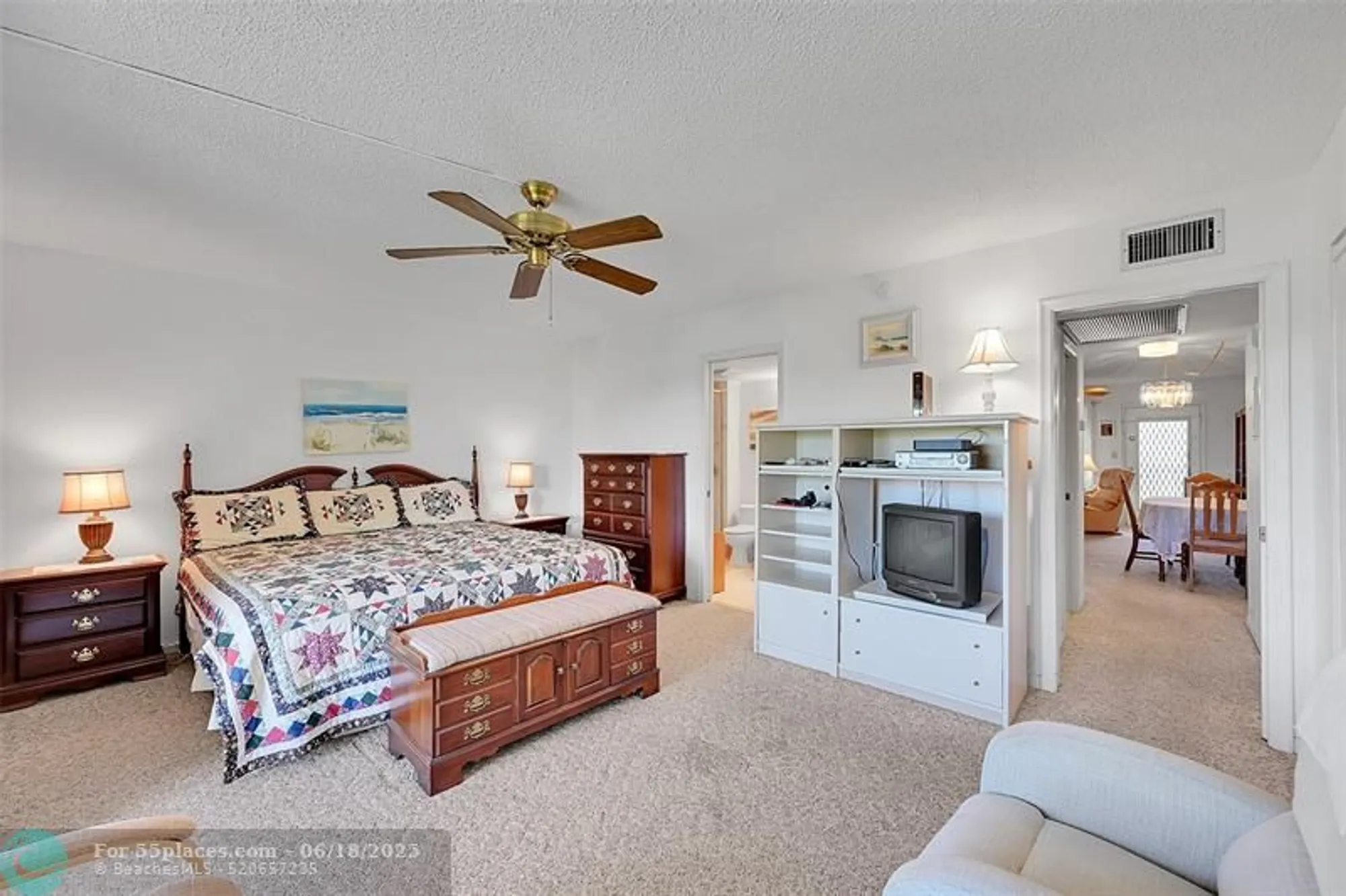 Property Slideshow image 4 of 48 | 2801 victoria way apt d3, Coconut Creek, FL, 33066