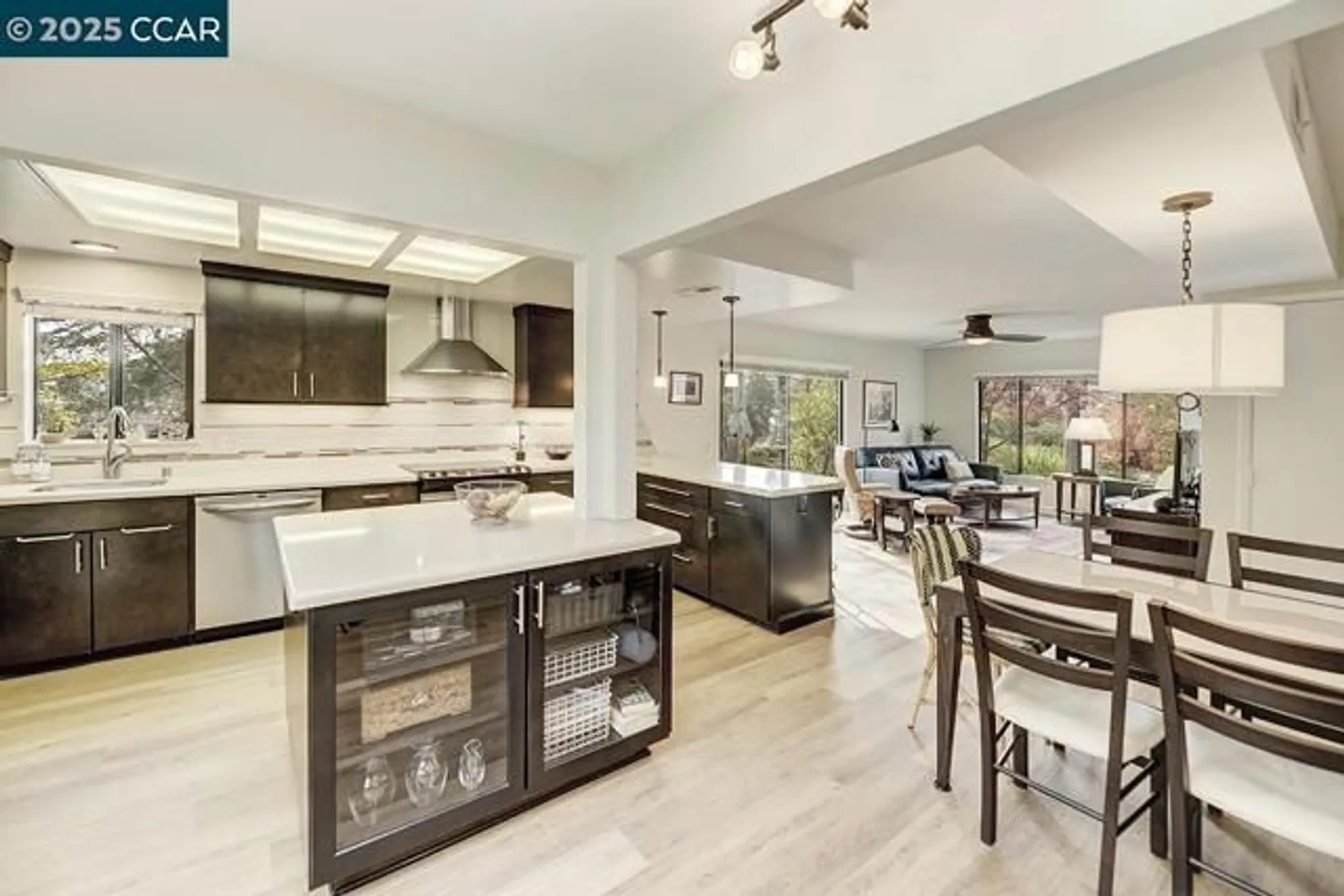 Property Slideshow image 28 of 50 | 1809 golden rain rd apt 4, Walnut Creek, CA, 94595