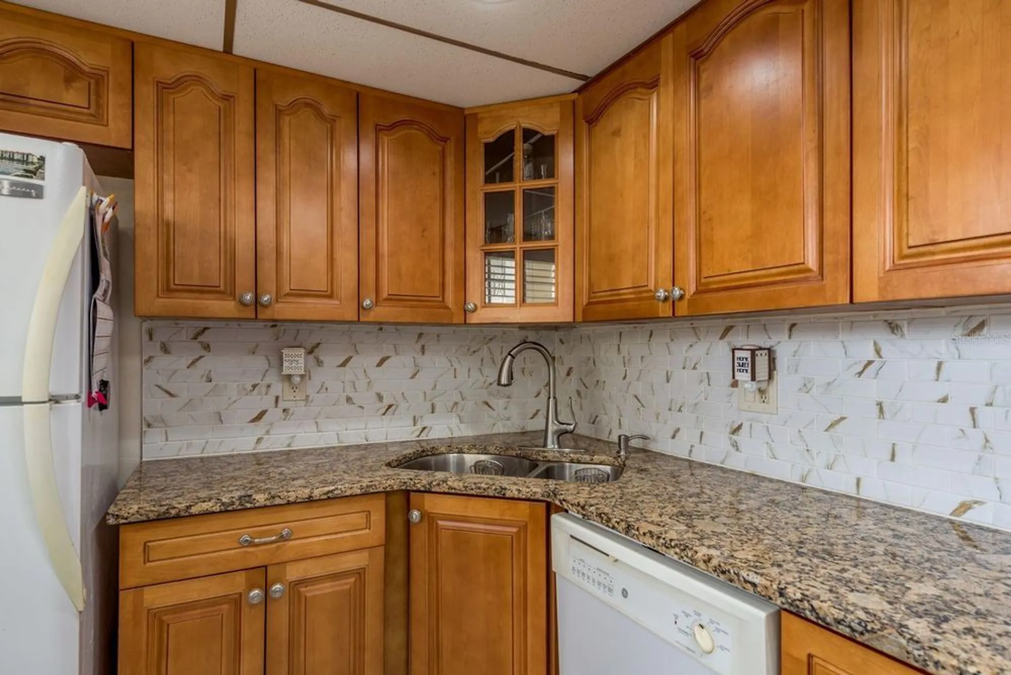 Property Slideshow image 12 of 32 | 19029 us highway 19 n apt 6-7, Clearwater, FL, 33764