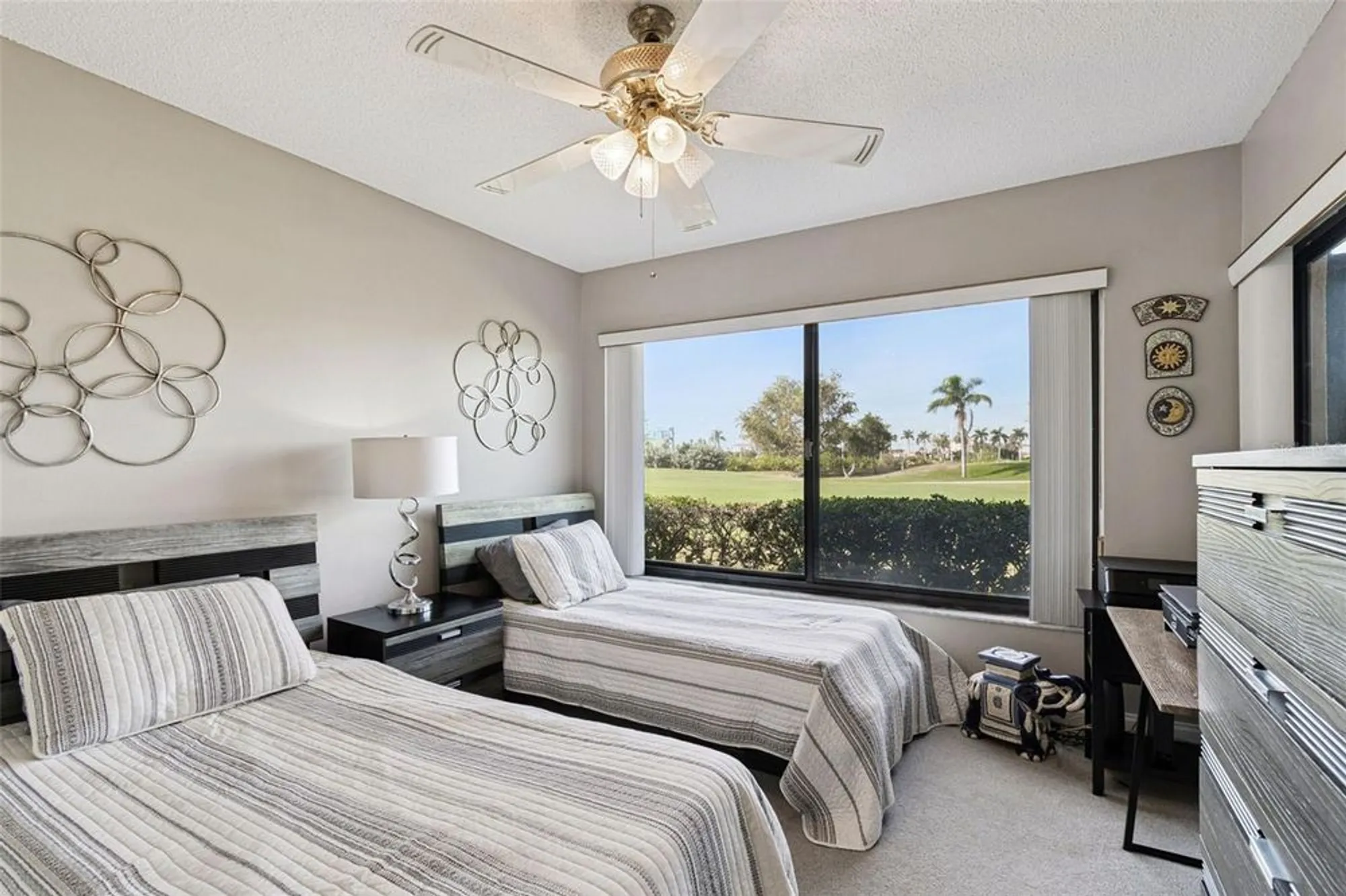 Property Slideshow image 25 of 52 | 6105 palma del mar blvd s apt 120, Saint Petersburg, FL, 33715
