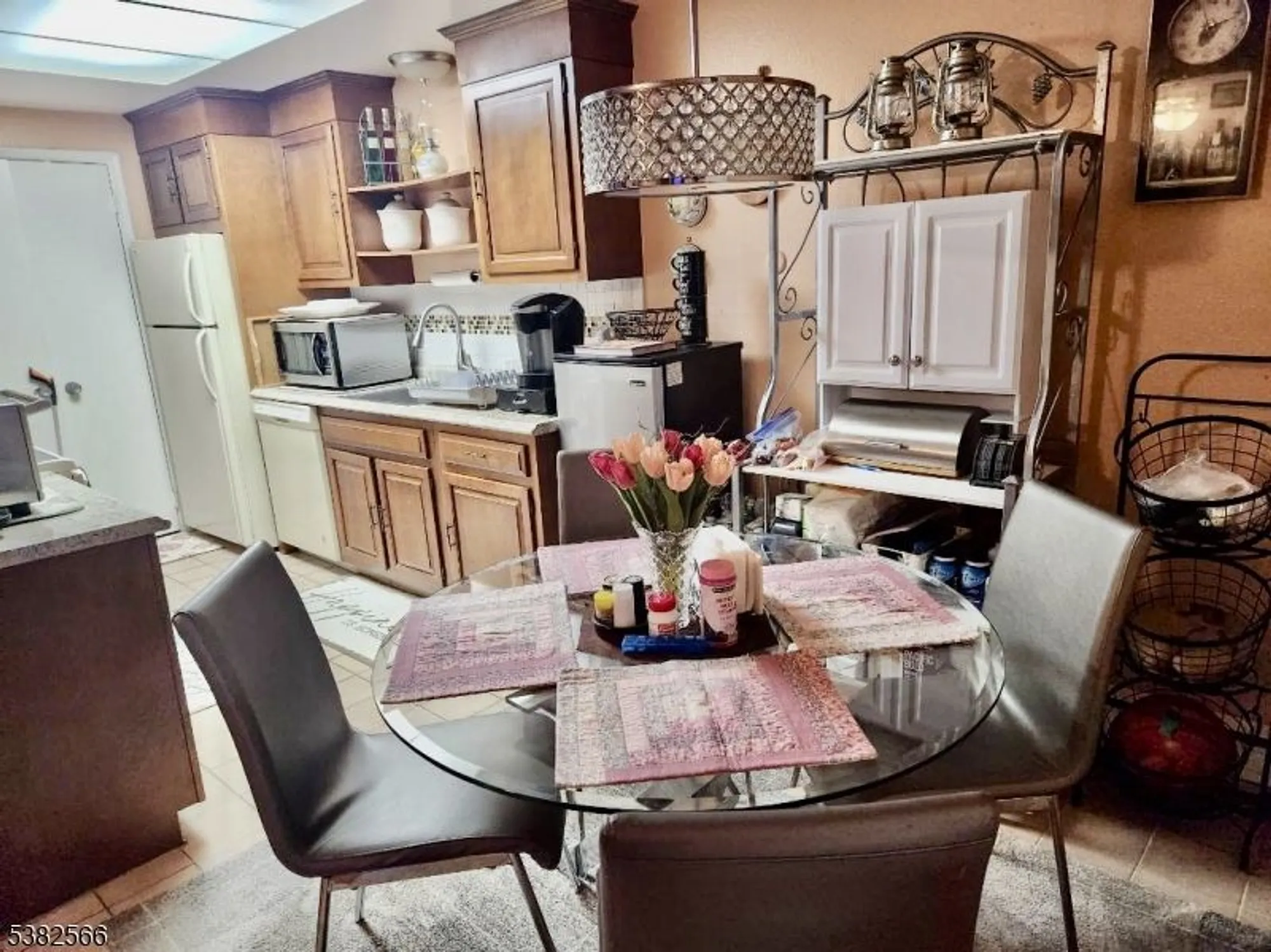 Property Slideshow image 4 of 5 | 158 pelham ln b, Monroe Twp., NJ, 08831