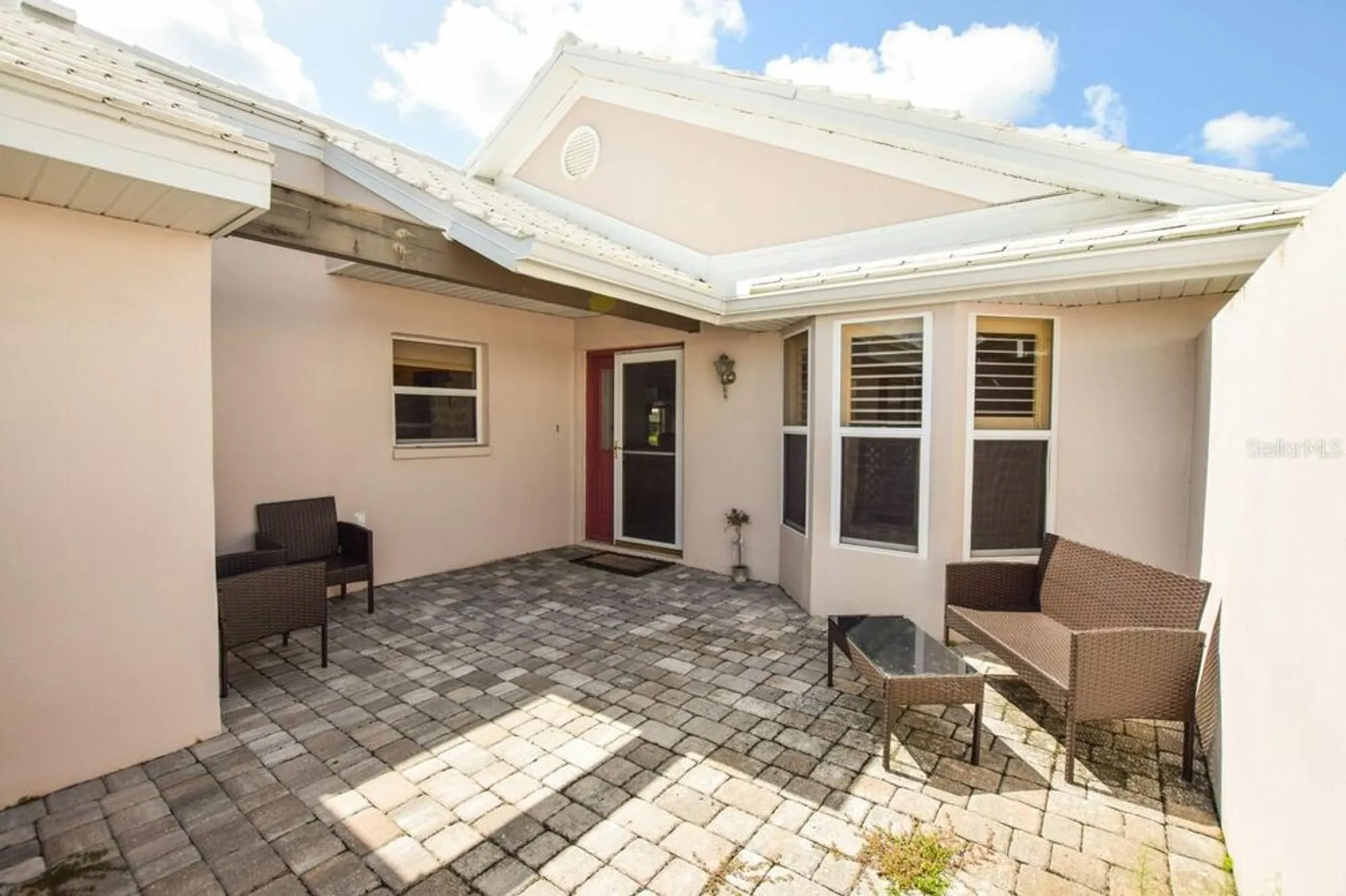 Property Slideshow image 4 of 57 | 745 harrington lake dr 30, Venice, FL, 34293