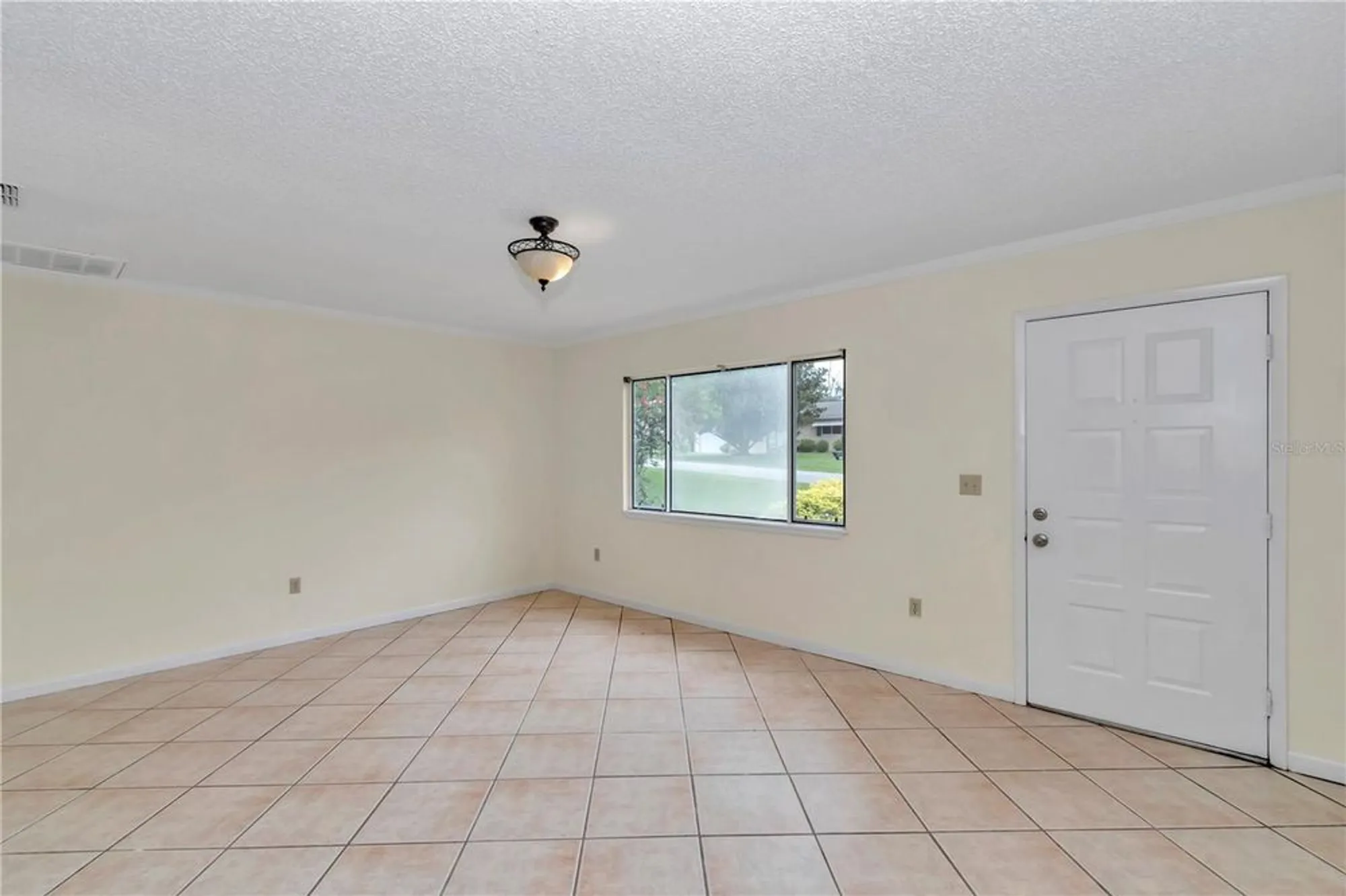 Property Slideshow image 8 of 32 | 8424 sw 107th pl, Ocala, FL, 34481