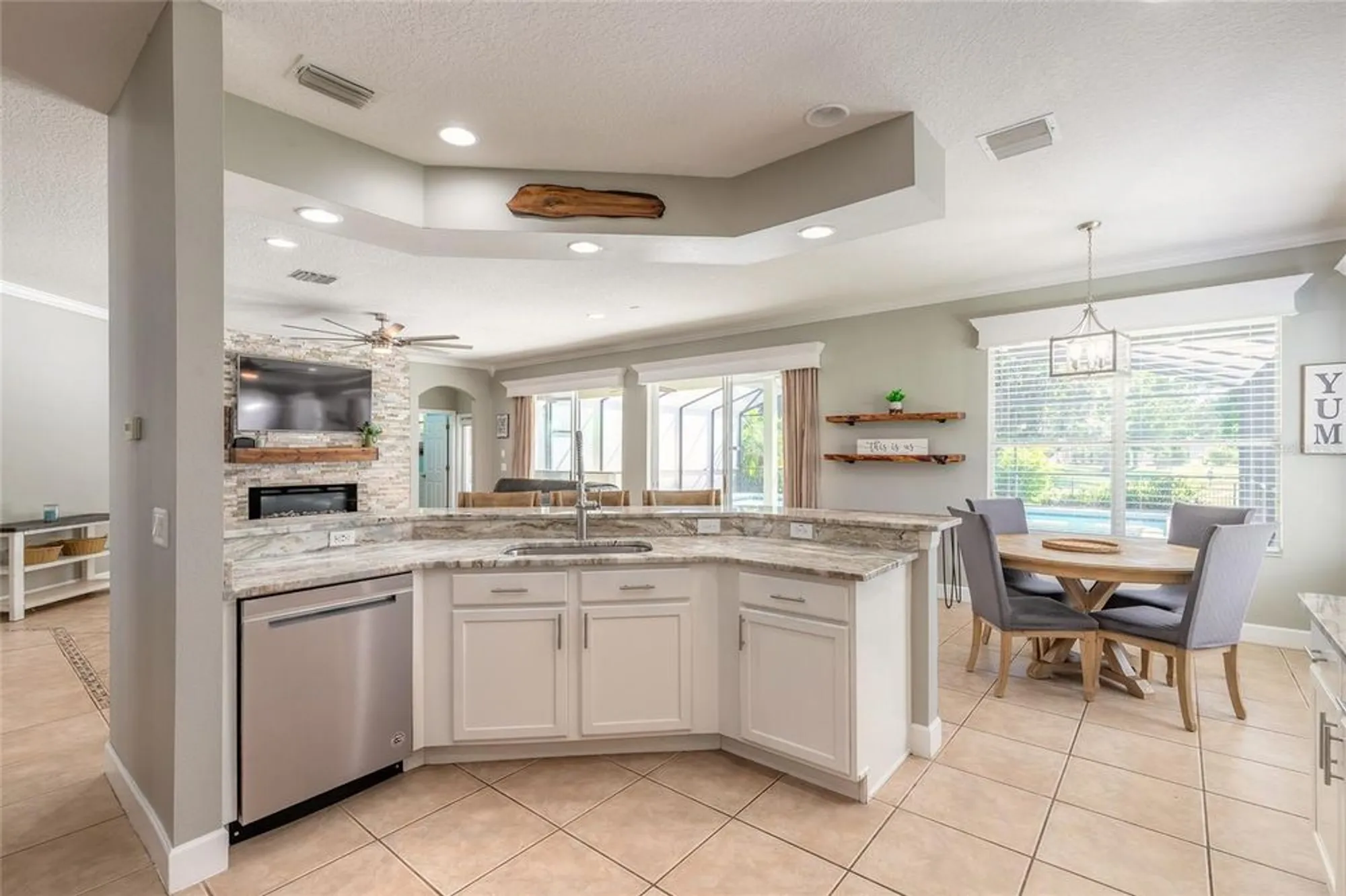 Property Slideshow image 16 of 67 | 495 venetian villa dr, New Smyrna Beach, FL, 32168