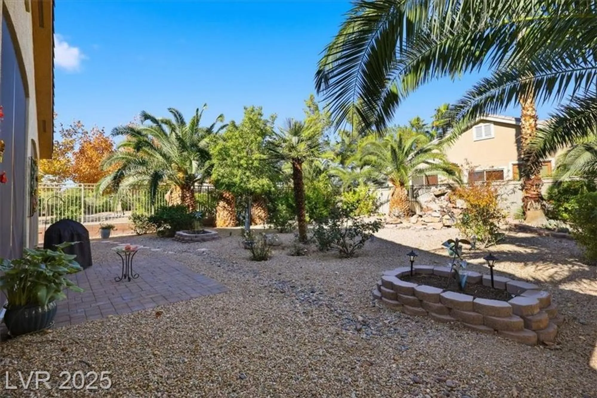 Property Slideshow image 31 of 38 | 3736 jasmine heights ave, North Las Vegas, NV, 89081