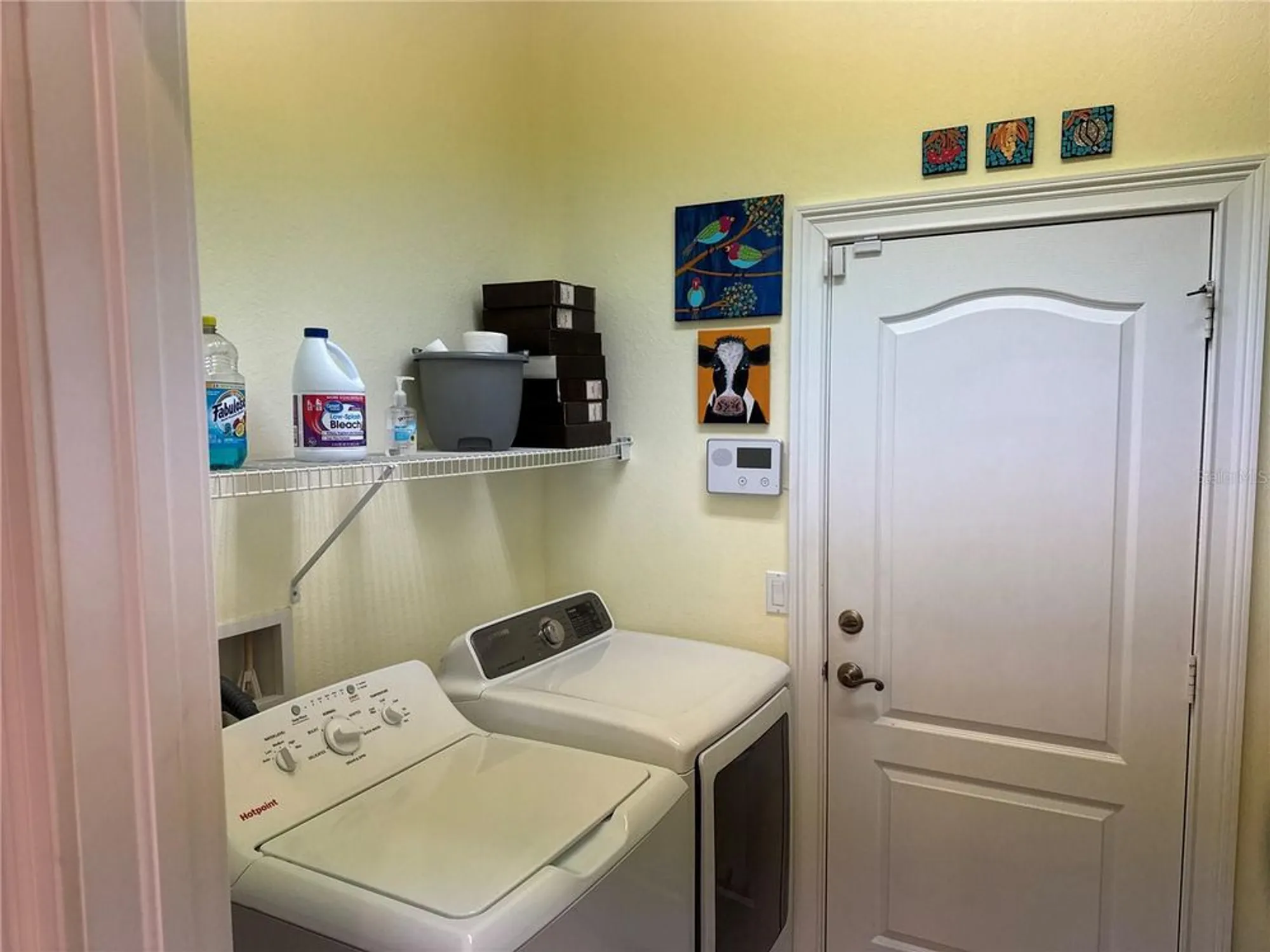 Property Slideshow image 11 of 29 | 832 king leon way, Sun City Center, FL, 33573