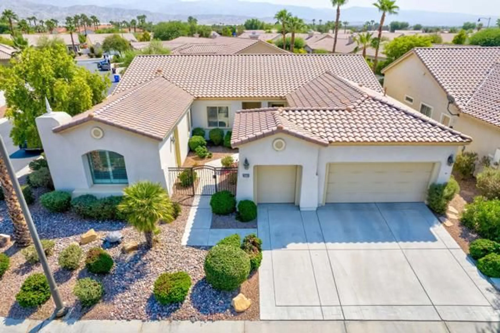 Property Slideshow image 51 of 78 | 80790 camino san lucas, Indio, CA, 92203