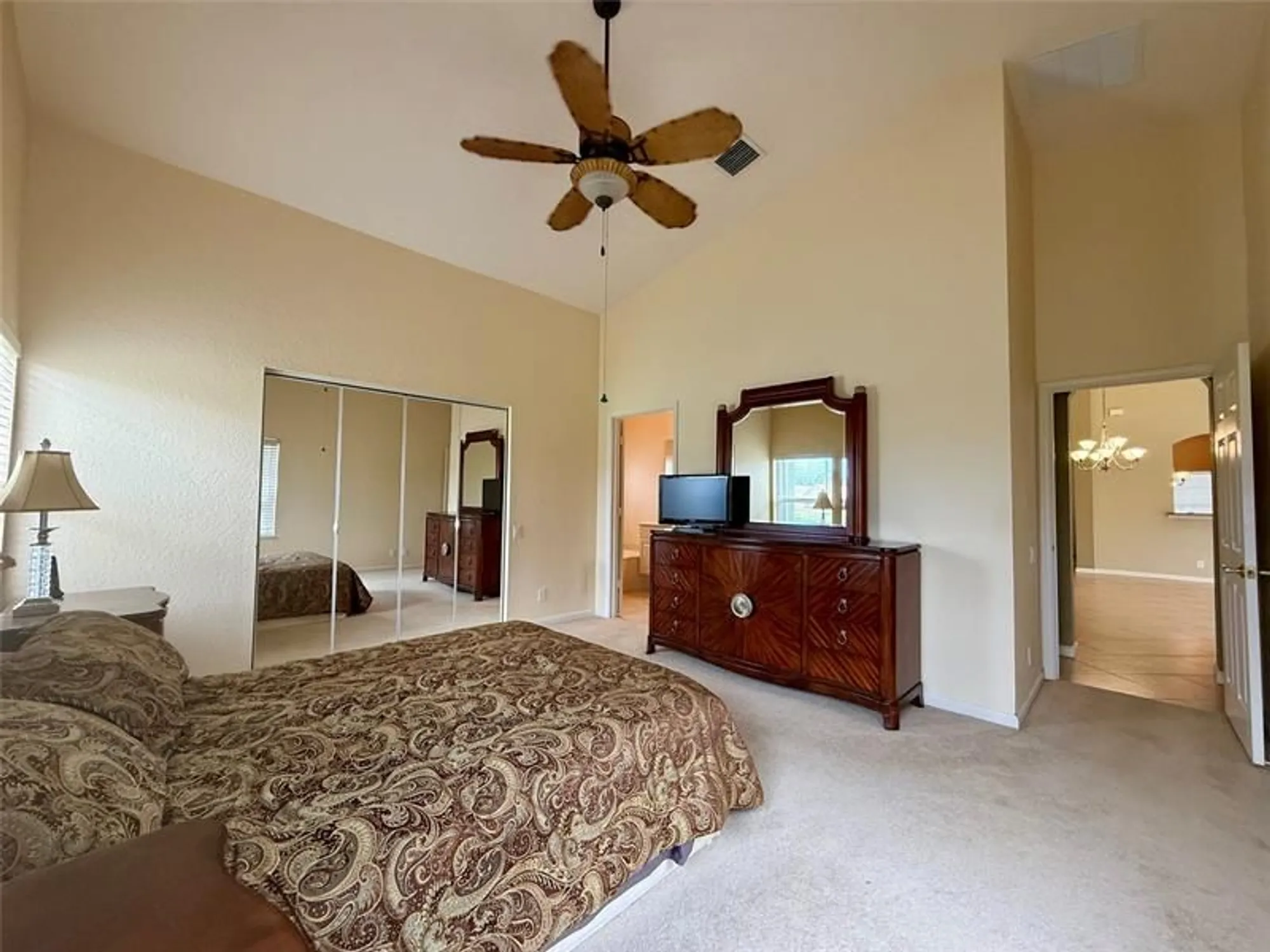 Property Slideshow image 12 of 47 | 344 nw breezy point loop, Port St Lucie, FL, 34986