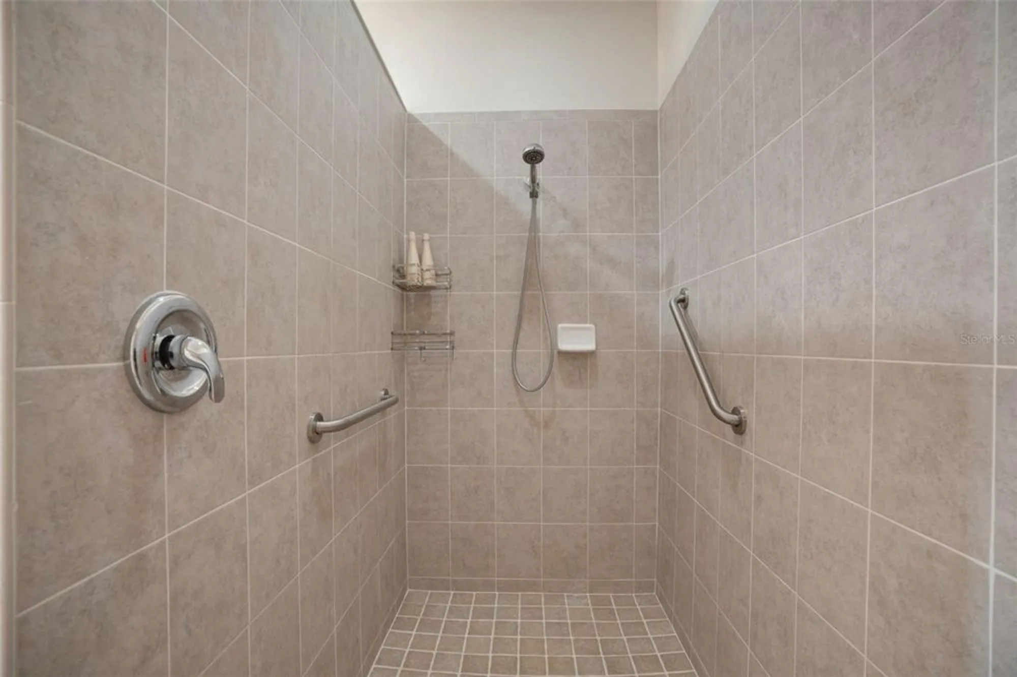 Property Slideshow image 29 of 36 | 1410 maseno dr, Venice, FL, 34292
