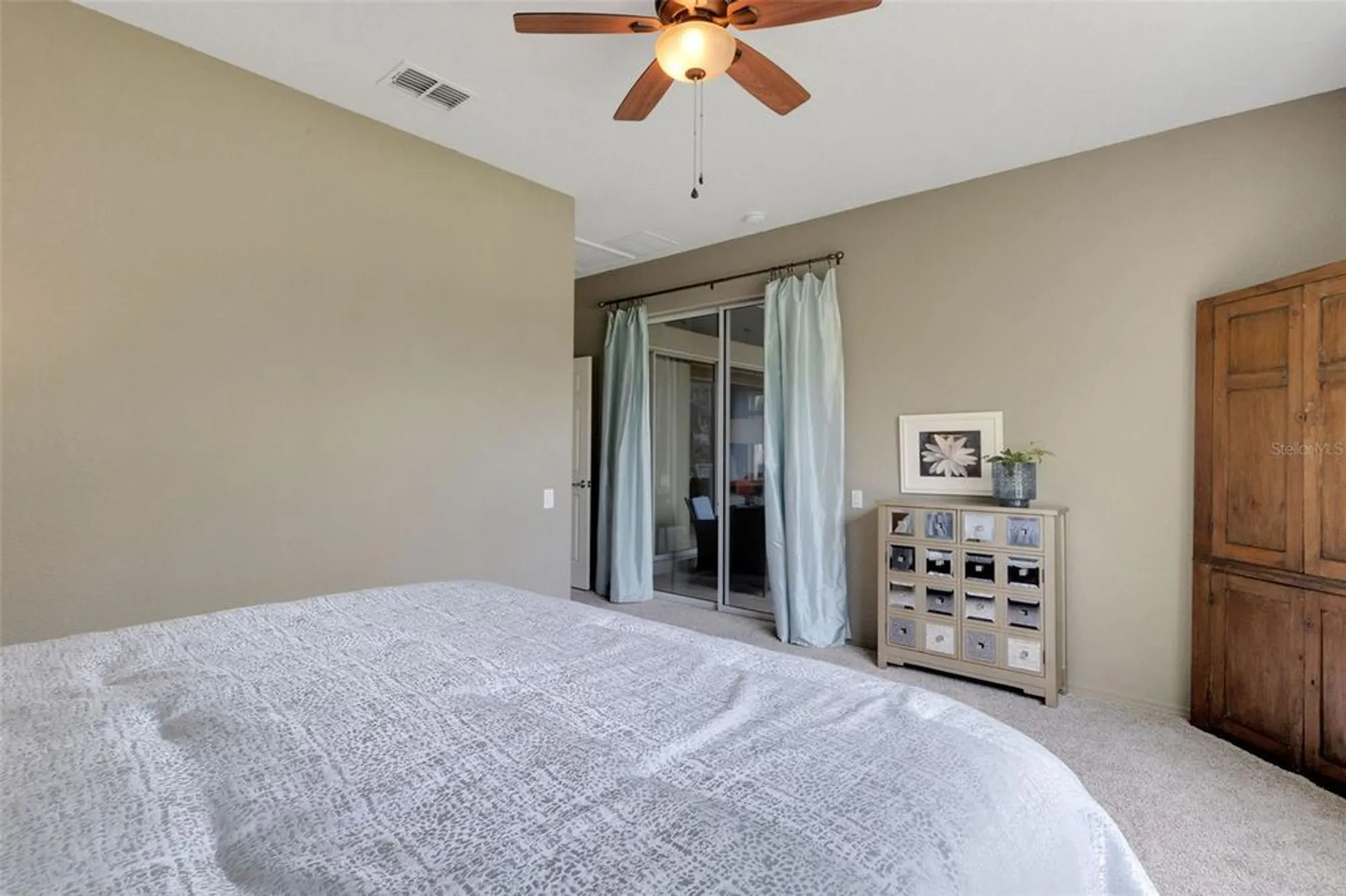 Property Slideshow image 28 of 77 | 336 del sol ave, Davenport, FL, 33837