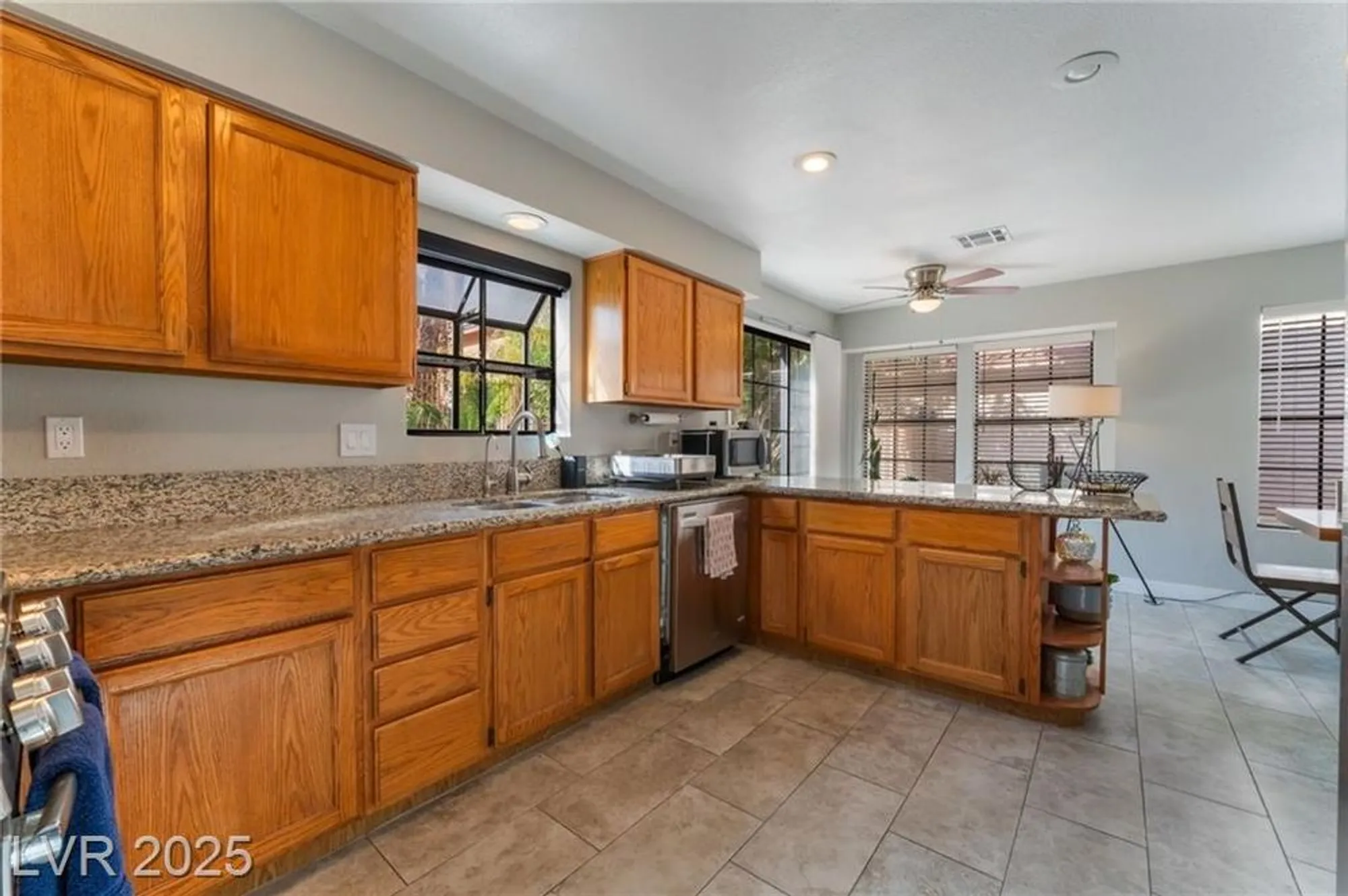 Property Slideshow image 21 of 51 | 4817 friar ln, Las Vegas, NV, 89130