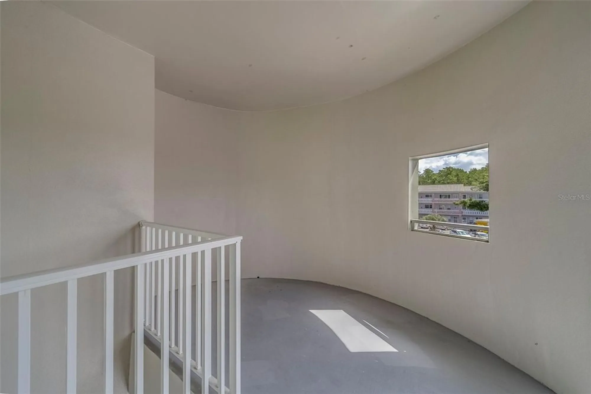 Property Slideshow image 38 of 85 | 2441 persian dr apt 61, Clearwater, FL, 33763